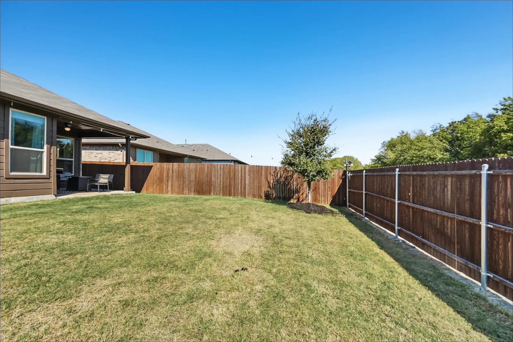 Single Family Residence For Rent in Tarrant County , 8420 Berry Crest Street, Fort Worth, Texas 76179, 4 Bedroom, 2 Bathroom, 2 Garage spaces, 1,776 Sqft, built in 2023, mls#21393765, Real Estate Agent in Fort Worth, Homes For Rent in Tarrant county, Homes For Rent in Fort Worth, Realtor in Fort Worth Texas, Real Estate Brokerage Independent Realty Texas, Luminita Cordes Realtor