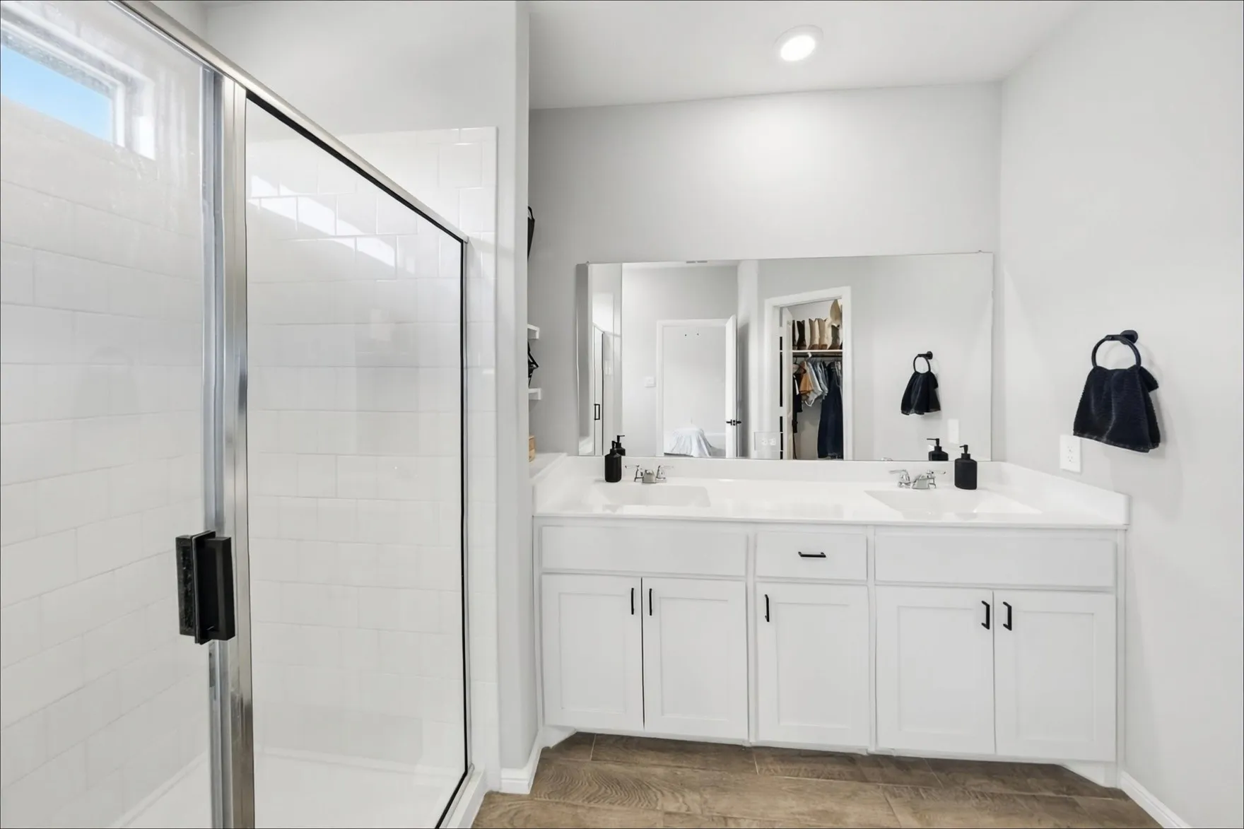 Single Family Residence For Rent in Tarrant County , 8420 Berry Crest Street, Fort Worth, Texas 76179, 4 Bedroom, 2 Bathroom, 2 Garage spaces, 1,776 Sqft, built in 2023, mls#21393765, Real Estate Agent in Fort Worth, Homes For Rent in Tarrant county, Homes For Rent in Fort Worth, Realtor in Fort Worth Texas, Real Estate Brokerage Independent Realty Texas, Luminita Cordes Realtor