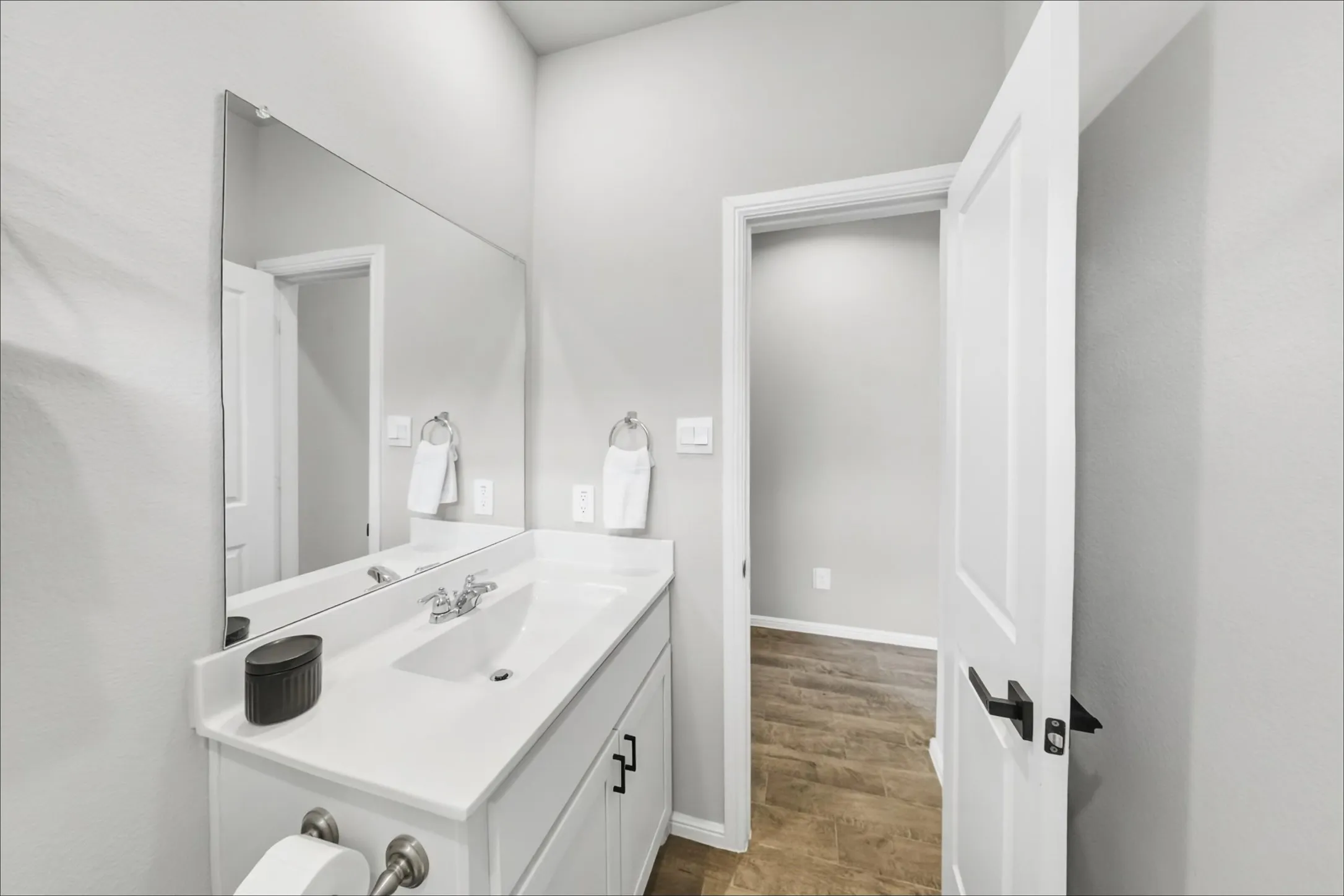 Single Family Residence For Rent in Tarrant County , 8420 Berry Crest Street, Fort Worth, Texas 76179, 4 Bedroom, 2 Bathroom, 2 Garage spaces, 1,776 Sqft, built in 2023, mls#21393765, Real Estate Agent in Fort Worth, Homes For Rent in Tarrant county, Homes For Rent in Fort Worth, Realtor in Fort Worth Texas, Real Estate Brokerage Independent Realty Texas, Luminita Cordes Realtor