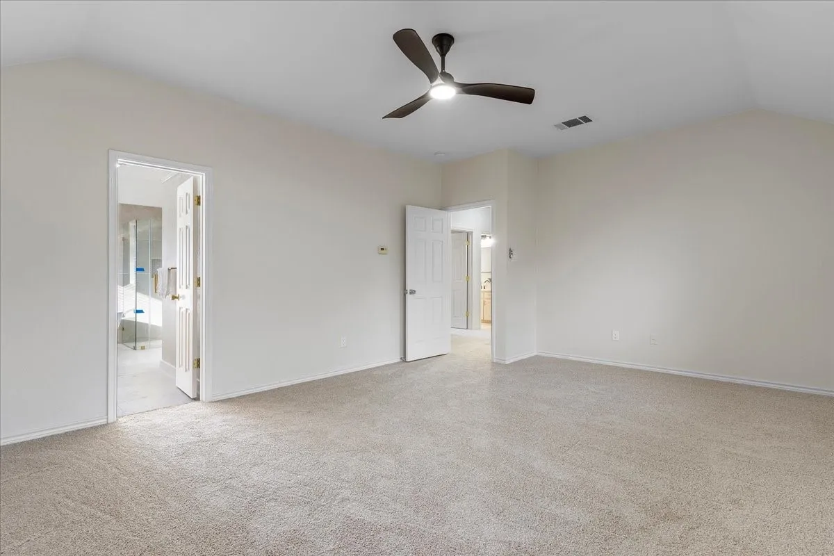 Single Family Residence For Sale in Collin County , 1326 Woodmoor Drive, Allen, Texas 75013, 4 Bedroom, 3 Bathroom, 2 Garage spaces, 2,376 Sqft, built in 1998, mls#21393754, Real Estate Agent in Allen, Homes For Sale in Collin county, Homes For Sale in Allen, Realtor in Allen Texas, Real Estate Brokerage Independent Realty Texas, Luminita Cordes Realtor
