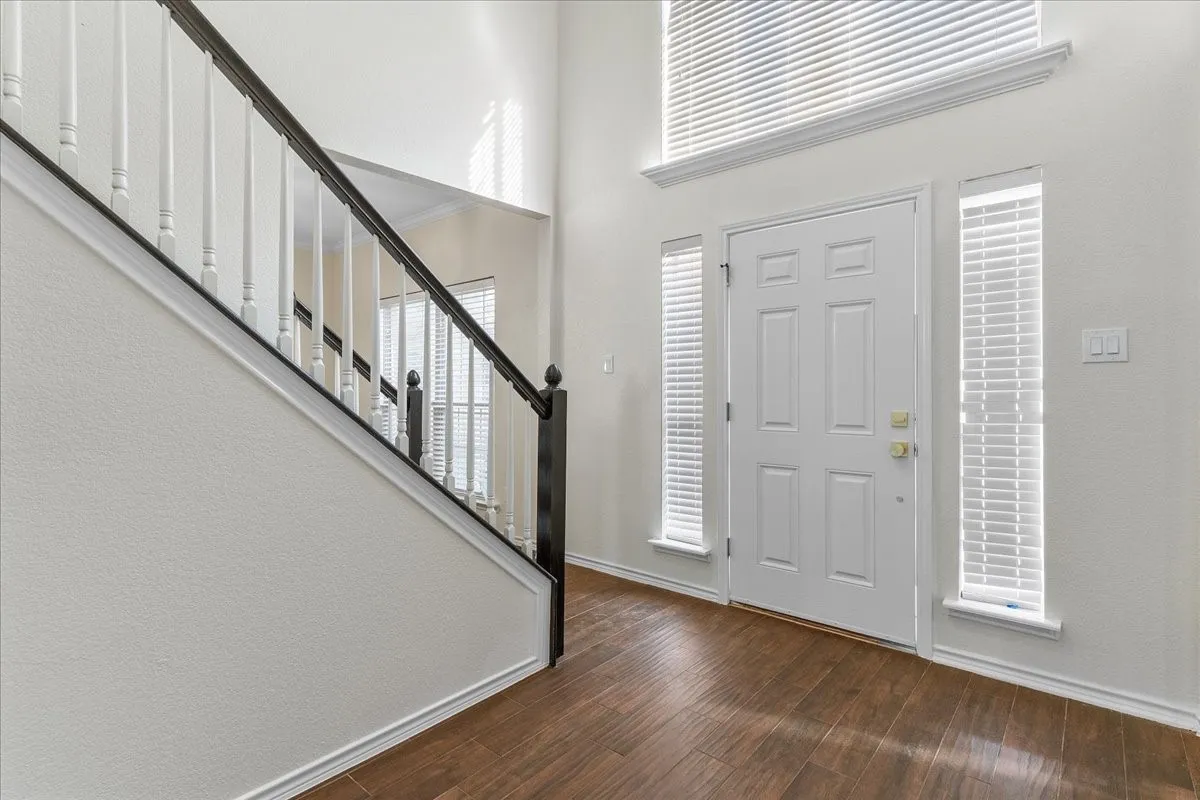 Single Family Residence For Sale in Collin County , 1326 Woodmoor Drive, Allen, Texas 75013, 4 Bedroom, 3 Bathroom, 2 Garage spaces, 2,376 Sqft, built in 1998, mls#21393754, Real Estate Agent in Allen, Homes For Sale in Collin county, Homes For Sale in Allen, Realtor in Allen Texas, Real Estate Brokerage Independent Realty Texas, Luminita Cordes Realtor