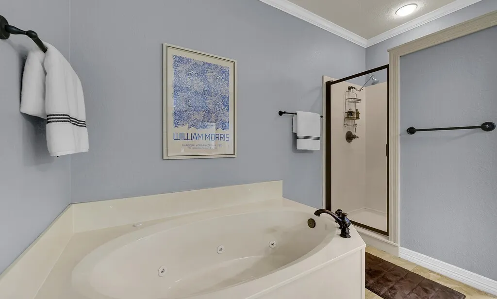 Single Family Residence For Sale in Mc Lennan County , 1865 Austin Hines Drive, China Spring, Texas 76633, 4 Bedroom, 3 Bathroom, 3 Garage spaces, 2,779 Sqft, built in 2009, mls#21392541, Real Estate Agent in China Spring, Homes For Sale in Mc Lennan county, Homes For Sale in China Spring, Realtor in China Spring Texas, Real Estate Brokerage Independent Realty Texas, Luminita Cordes Realtor