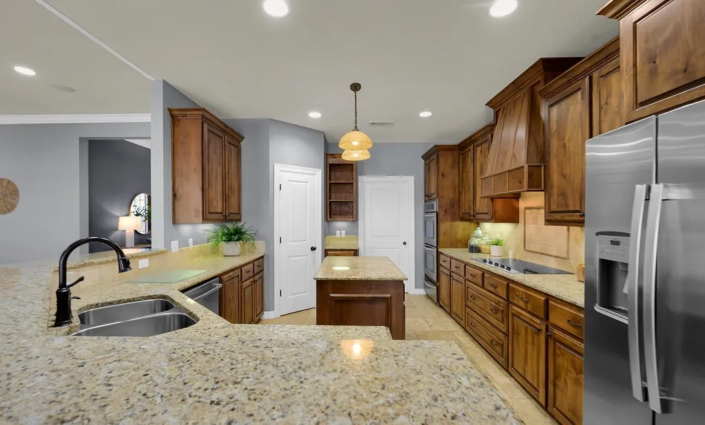 Single Family Residence For Sale in Mc Lennan County , 1865 Austin Hines Drive, China Spring, Texas 76633, 4 Bedroom, 3 Bathroom, 3 Garage spaces, 2,779 Sqft, built in 2009, mls#21392541, Real Estate Agent in China Spring, Homes For Sale in Mc Lennan county, Homes For Sale in China Spring, Realtor in China Spring Texas, Real Estate Brokerage Independent Realty Texas, Luminita Cordes Realtor
