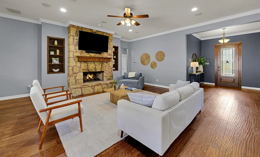 Single Family Residence For Sale in Mc Lennan County , 1865 Austin Hines Drive, China Spring, Texas 76633, 4 Bedroom, 3 Bathroom, 3 Garage spaces, 2,779 Sqft, built in 2009, mls#21392541, Real Estate Agent in China Spring, Homes For Sale in Mc Lennan county, Homes For Sale in China Spring, Realtor in China Spring Texas, Real Estate Brokerage Independent Realty Texas, Luminita Cordes Realtor
