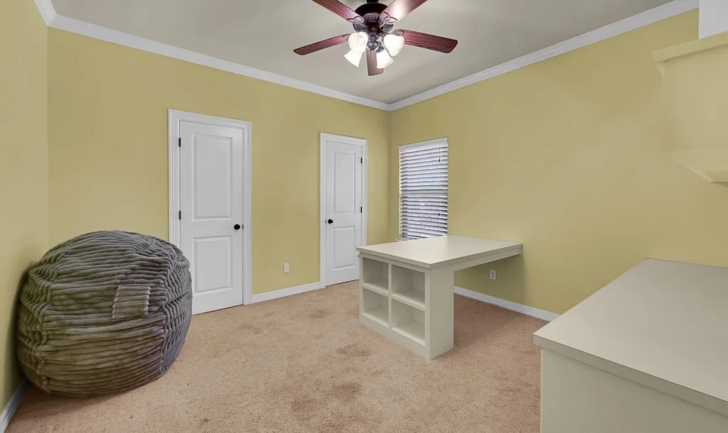 Single Family Residence For Sale in Mc Lennan County , 1865 Austin Hines Drive, China Spring, Texas 76633, 4 Bedroom, 3 Bathroom, 3 Garage spaces, 2,779 Sqft, built in 2009, mls#21392541, Real Estate Agent in China Spring, Homes For Sale in Mc Lennan county, Homes For Sale in China Spring, Realtor in China Spring Texas, Real Estate Brokerage Independent Realty Texas, Luminita Cordes Realtor