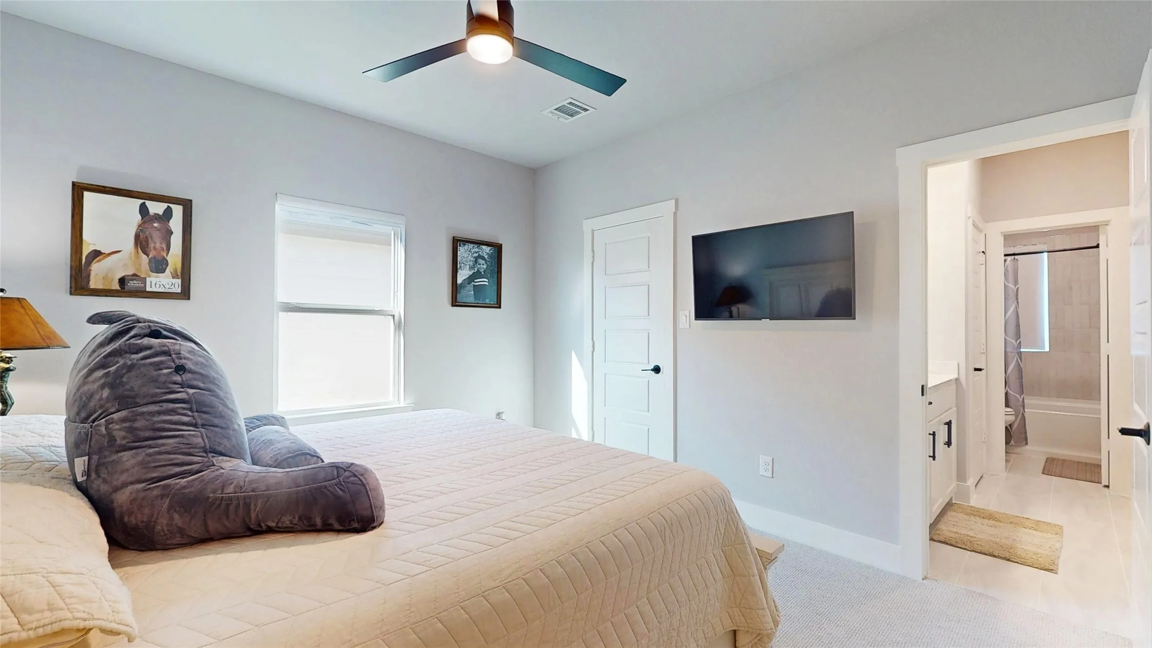 Townhouse For Sale in Denton County , 13656 Declan Street, Frisco, Texas 75033, 3 Bedroom, 3 Bathroom, 2 Garage spaces, 2,165 Sqft, built in 2023, mls#21393709, Real Estate Agent in Frisco, Homes For Sale in Denton county, Homes For Sale in Frisco, Realtor in Frisco Texas, Real Estate Brokerage Independent Realty Texas, Luminita Cordes Realtor