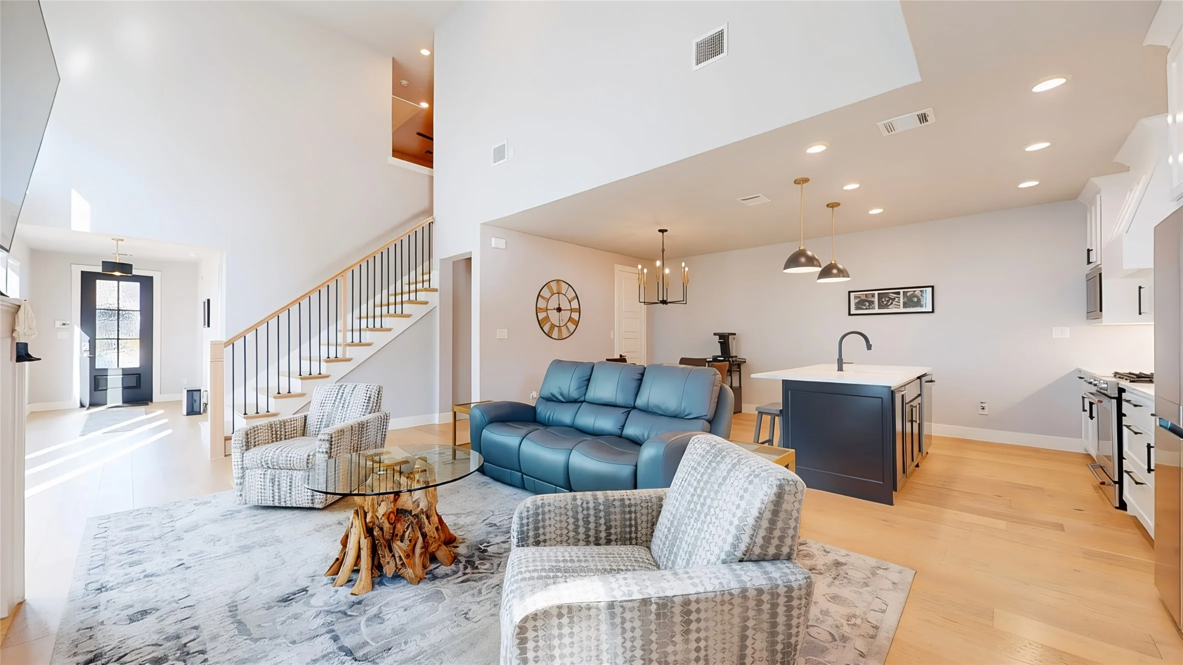 Townhouse For Sale in Denton County , 13656 Declan Street, Frisco, Texas 75033, 3 Bedroom, 3 Bathroom, 2 Garage spaces, 2,165 Sqft, built in 2023, mls#21393709, Real Estate Agent in Frisco, Homes For Sale in Denton county, Homes For Sale in Frisco, Realtor in Frisco Texas, Real Estate Brokerage Independent Realty Texas, Luminita Cordes Realtor