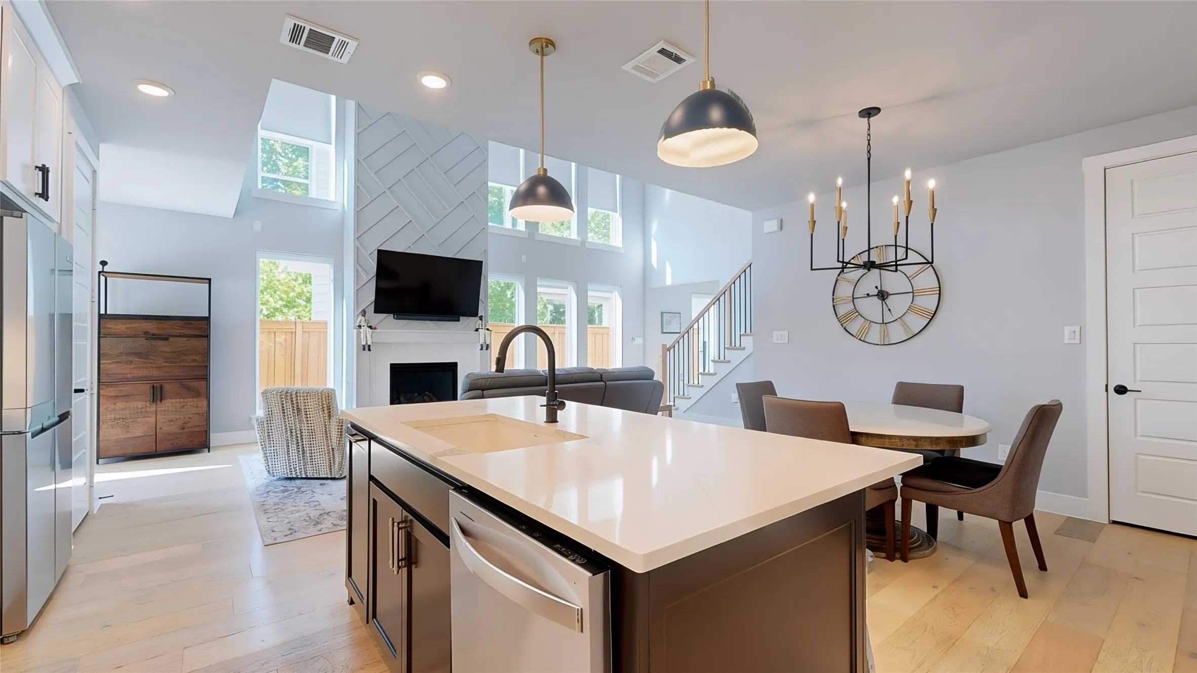 Townhouse For Sale in Denton County , 13656 Declan Street, Frisco, Texas 75033, 3 Bedroom, 3 Bathroom, 2 Garage spaces, 2,165 Sqft, built in 2023, mls#21393709, Real Estate Agent in Frisco, Homes For Sale in Denton county, Homes For Sale in Frisco, Realtor in Frisco Texas, Real Estate Brokerage Independent Realty Texas, Luminita Cordes Realtor