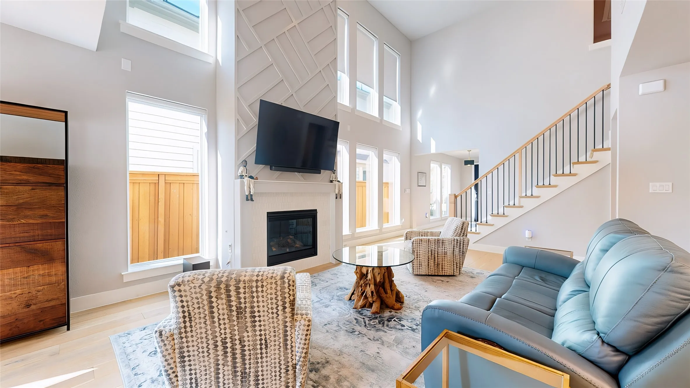 Townhouse For Sale in Denton County , 13656 Declan Street, Frisco, Texas 75033, 3 Bedroom, 3 Bathroom, 2 Garage spaces, 2,165 Sqft, built in 2023, mls#21393709, Real Estate Agent in Frisco, Homes For Sale in Denton county, Homes For Sale in Frisco, Realtor in Frisco Texas, Real Estate Brokerage Independent Realty Texas, Luminita Cordes Realtor