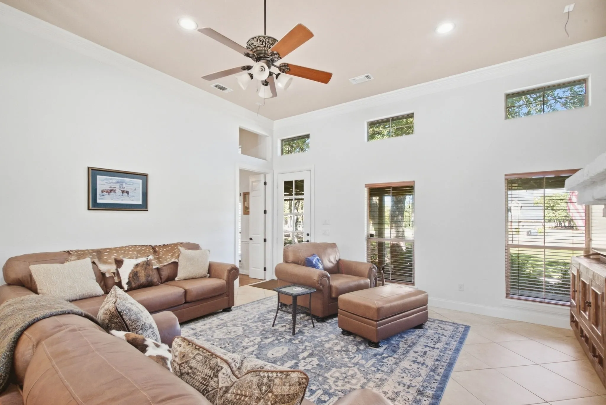 Single Family Residence For Sale in Parker County , 115 Coldwater Creek Lane, Weatherford, Texas 76088, 3 Bedroom, 3 Bathroom, 3 Garage spaces, 2,931 Sqft, built in 2004, mls#21387492, Real Estate Agent in Weatherford, Homes For Sale in Parker county, Homes For Sale in Weatherford, Realtor in Weatherford Texas, Real Estate Brokerage Independent Realty Texas, Luminita Cordes Realtor