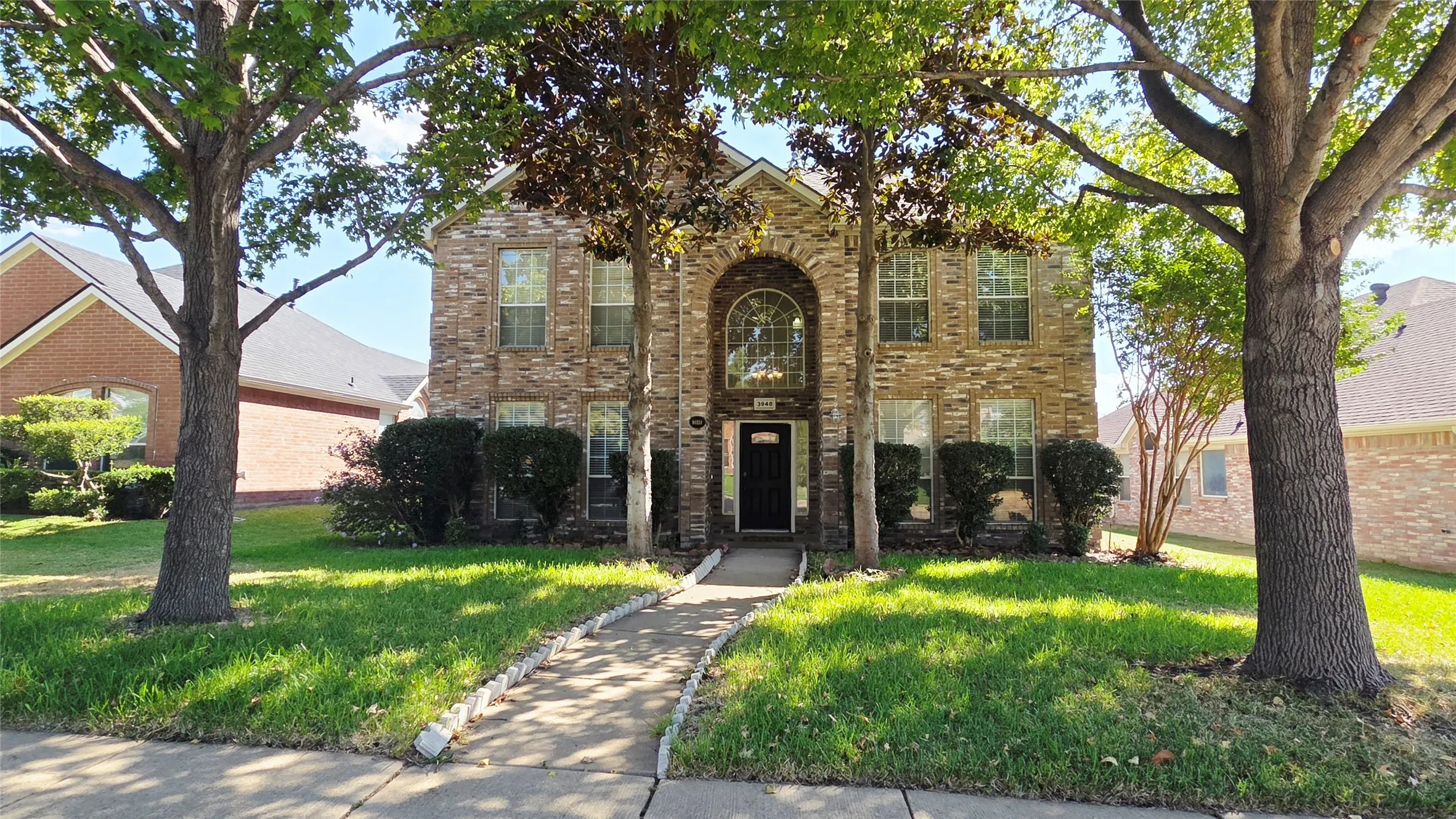 Single Family Residence For Rent in Collin County , 3948 Windford Drive, Plano, Texas 75025, 4 Bedroom, 3 Bathroom, 2 Garage spaces, 2,328 Sqft, built in 1996, mls#21393764, Real Estate Agent in Plano, Homes For Rent in Collin county, Homes For Rent in Plano, Realtor in Plano Texas, Real Estate Brokerage Independent Realty Texas, Luminita Cordes Realtor