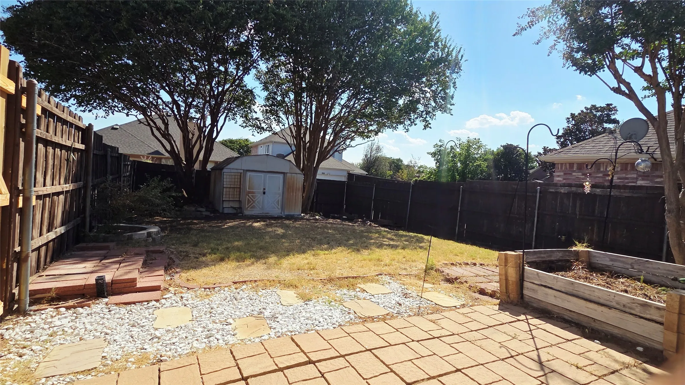 Single Family Residence For Rent in Collin County , 3948 Windford Drive, Plano, Texas 75025, 4 Bedroom, 3 Bathroom, 2 Garage spaces, 2,328 Sqft, built in 1996, mls#21393764, Real Estate Agent in Plano, Homes For Rent in Collin county, Homes For Rent in Plano, Realtor in Plano Texas, Real Estate Brokerage Independent Realty Texas, Luminita Cordes Realtor