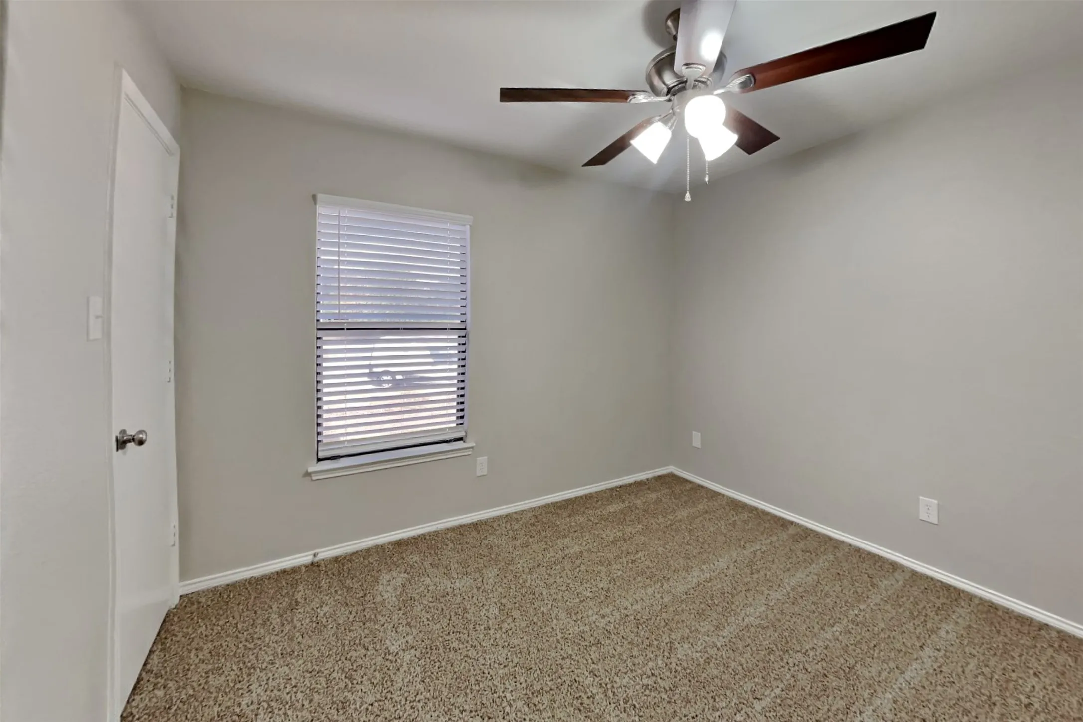 Single Family Residence For Rent in Tarrant County , 4112 Nandina Court, Fort Worth, Texas 76137, 3 Bedroom, 2 Bathroom, 2 Garage spaces, 1,223 Sqft, built in 1988, mls#21393773, Real Estate Agent in Fort Worth, Homes For Rent in Tarrant county, Homes For Rent in Fort Worth, Realtor in Fort Worth Texas, Real Estate Brokerage Independent Realty Texas, Luminita Cordes Realtor