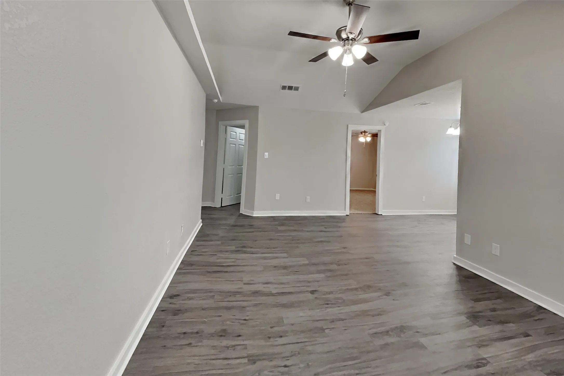 Single Family Residence For Rent in Tarrant County , 4112 Nandina Court, Fort Worth, Texas 76137, 3 Bedroom, 2 Bathroom, 2 Garage spaces, 1,223 Sqft, built in 1988, mls#21393773, Real Estate Agent in Fort Worth, Homes For Rent in Tarrant county, Homes For Rent in Fort Worth, Realtor in Fort Worth Texas, Real Estate Brokerage Independent Realty Texas, Luminita Cordes Realtor