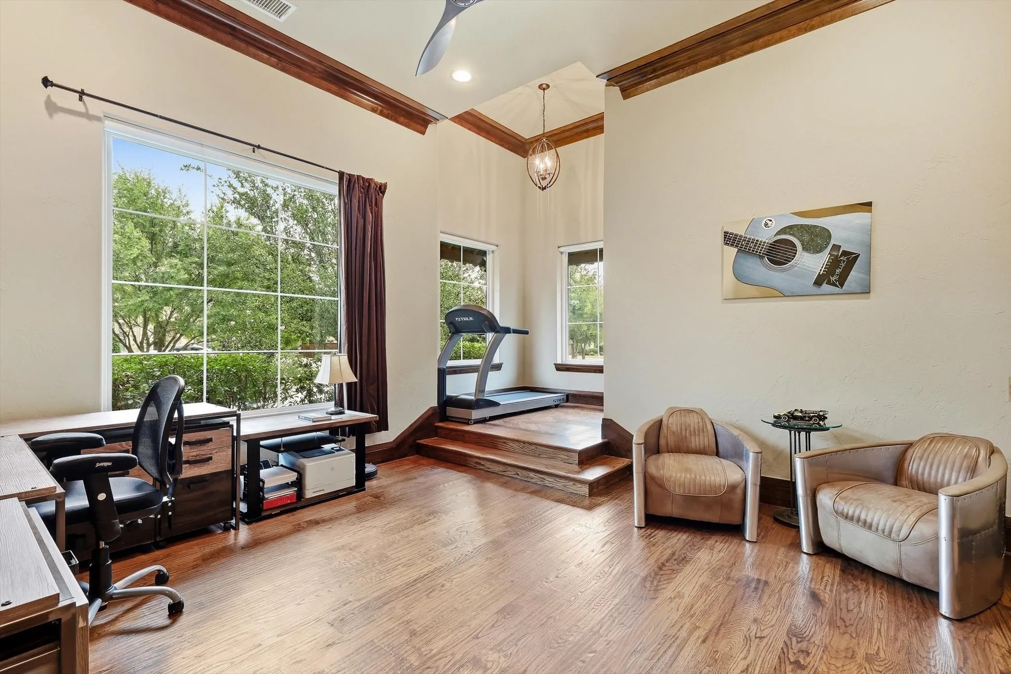 Spacious Office & step up nook area. Large windows & hand scraped wood floors