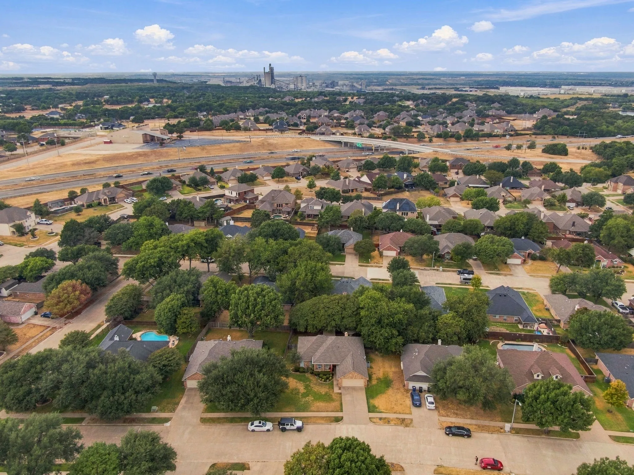 Single Family Residence For Sale in Ellis County , 1639 Catherine Street, Midlothian, Texas 76065, 3 Bedroom, 2 Bathroom, 2 Garage spaces, 1,613 Sqft, built in 1998, mls#21385691, Real Estate Agent in Midlothian, Homes For Sale in Ellis county, Homes For Sale in Midlothian, Realtor in Midlothian Texas, Real Estate Brokerage Independent Realty Texas, Luminita Cordes Realtor