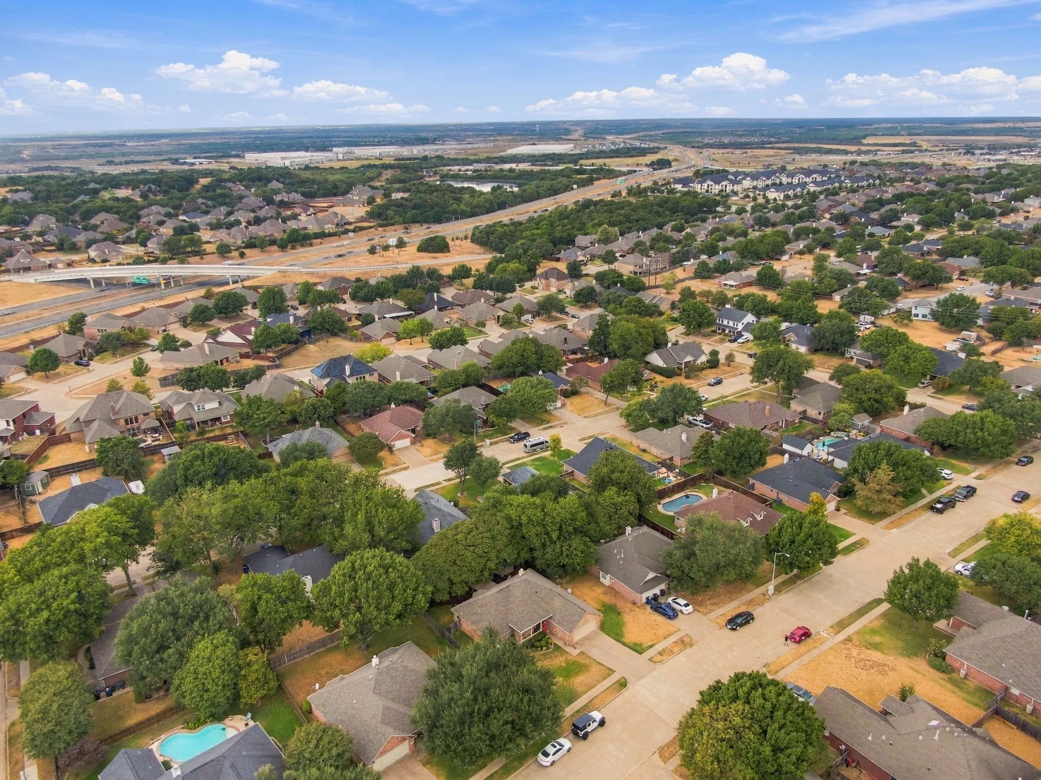 Single Family Residence For Sale in Ellis County , 1639 Catherine Street, Midlothian, Texas 76065, 3 Bedroom, 2 Bathroom, 2 Garage spaces, 1,613 Sqft, built in 1998, mls#21385691, Real Estate Agent in Midlothian, Homes For Sale in Ellis county, Homes For Sale in Midlothian, Realtor in Midlothian Texas, Real Estate Brokerage Independent Realty Texas, Luminita Cordes Realtor