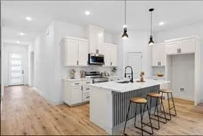 Single Family Residence For Rent in Tarrant County , 5516 Helmick Avenue, Fort Worth, Texas 76107, 4 Bedroom, 2 Bathroom, 2 Garage spaces, 1,780 Sqft, built in 2024, mls#21393761, Real Estate Agent in Fort Worth, Homes For Rent in Tarrant county, Homes For Rent in Fort Worth, Realtor in Fort Worth Texas, Real Estate Brokerage Independent Realty Texas, Luminita Cordes Realtor