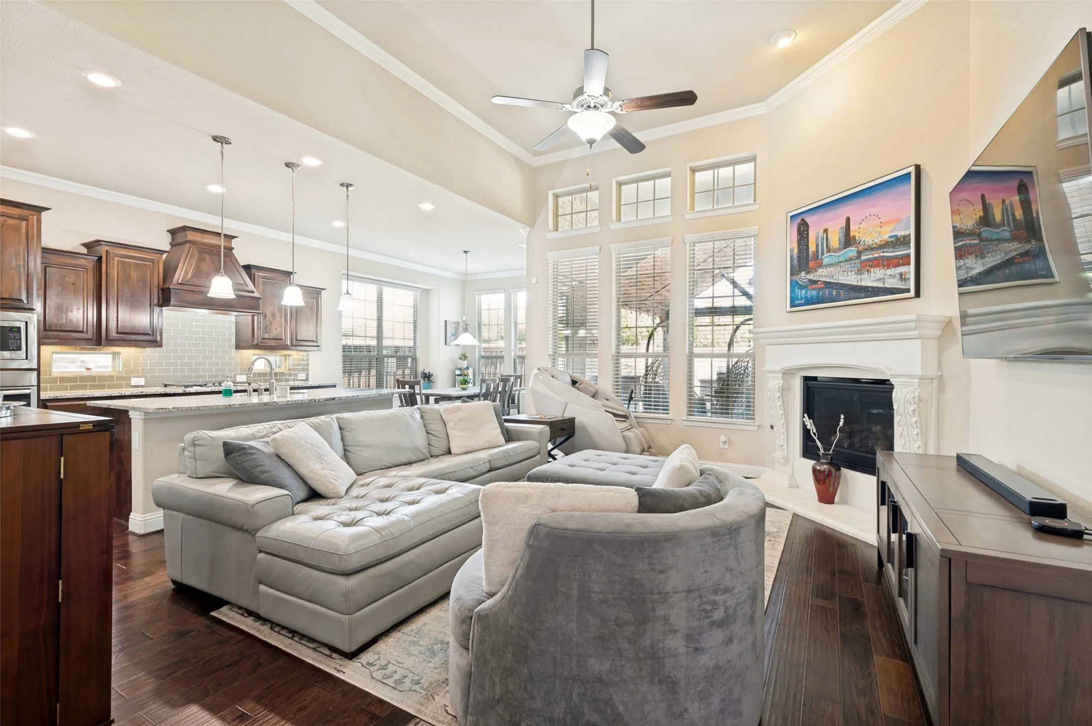 Single Family Residence For Sale in Tarrant County , 911 Mountain Laurel Drive, Euless, Texas 76039, 4 Bedroom, 4 Bathroom, 2 Garage spaces, 3,566 Sqft, built in 2016, mls#21393613, Real Estate Agent in Euless, Homes For Sale in Tarrant county, Homes For Sale in Euless, Realtor in Euless Texas, Real Estate Brokerage Independent Realty Texas, Luminita Cordes Realtor