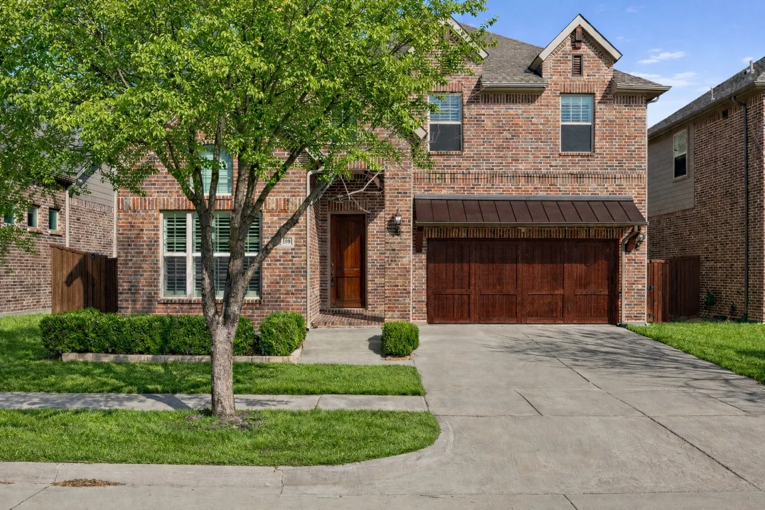 Single Family Residence For Sale in Collin County , 5109 Berkley Drive, Mc Kinney, Texas 75070, 5 Bedroom, 4 Bathroom, 2 Garage spaces, 3,048 Sqft, built in 2017, mls#21393778, Real Estate Agent in Mc Kinney, Homes For Sale in Collin county, Homes For Sale in Mc Kinney, Realtor in Mc Kinney Texas, Real Estate Brokerage Independent Realty Texas, Luminita Cordes Realtor