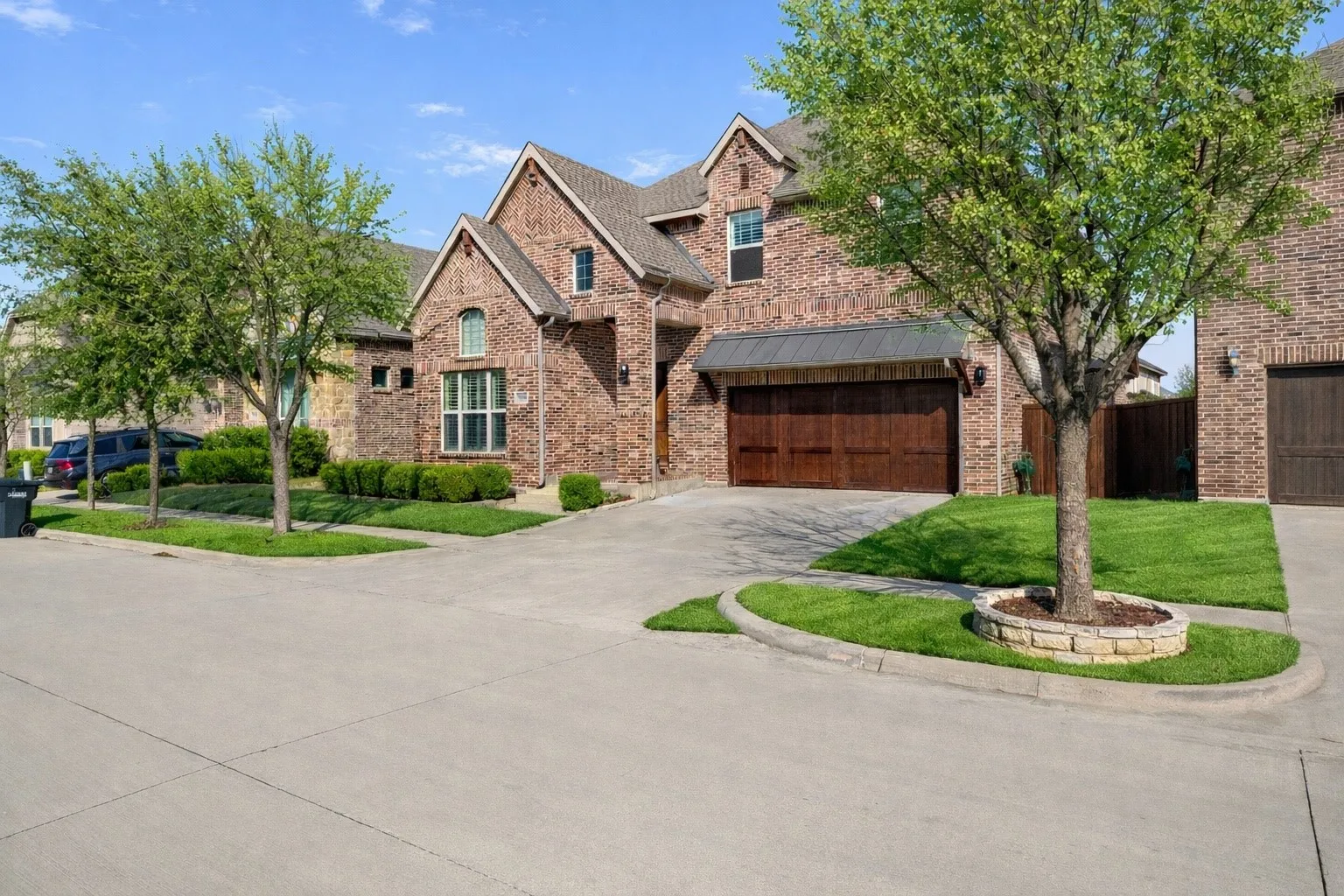 Single Family Residence For Sale in Collin County , 5109 Berkley Drive, Mc Kinney, Texas 75070, 5 Bedroom, 4 Bathroom, 2 Garage spaces, 3,048 Sqft, built in 2017, mls#21393778, Real Estate Agent in Mc Kinney, Homes For Sale in Collin county, Homes For Sale in Mc Kinney, Realtor in Mc Kinney Texas, Real Estate Brokerage Independent Realty Texas, Luminita Cordes Realtor