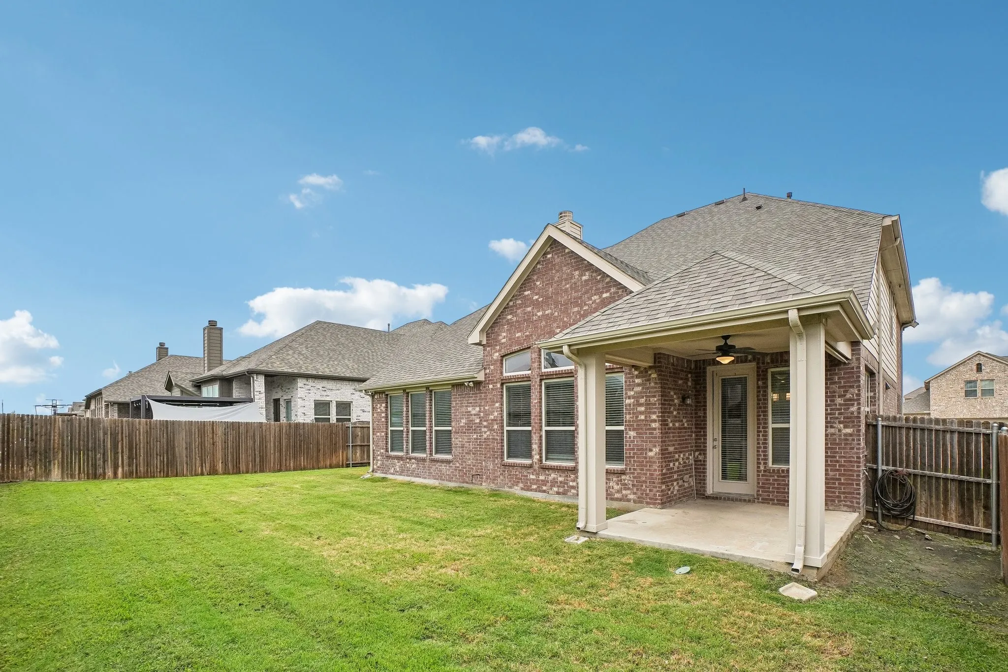 Single Family Residence For Sale in Rockwall County , 932 Manuel Drive, Fate, Texas 75087, 4 Bedroom, 3 Bathroom, 3 Garage spaces, 2,863 Sqft, built in 2020, mls#21393779, Real Estate Agent in Fate, Homes For Sale in Rockwall county, Homes For Sale in Fate, Realtor in Fate Texas, Real Estate Brokerage Independent Realty Texas, Luminita Cordes Realtor