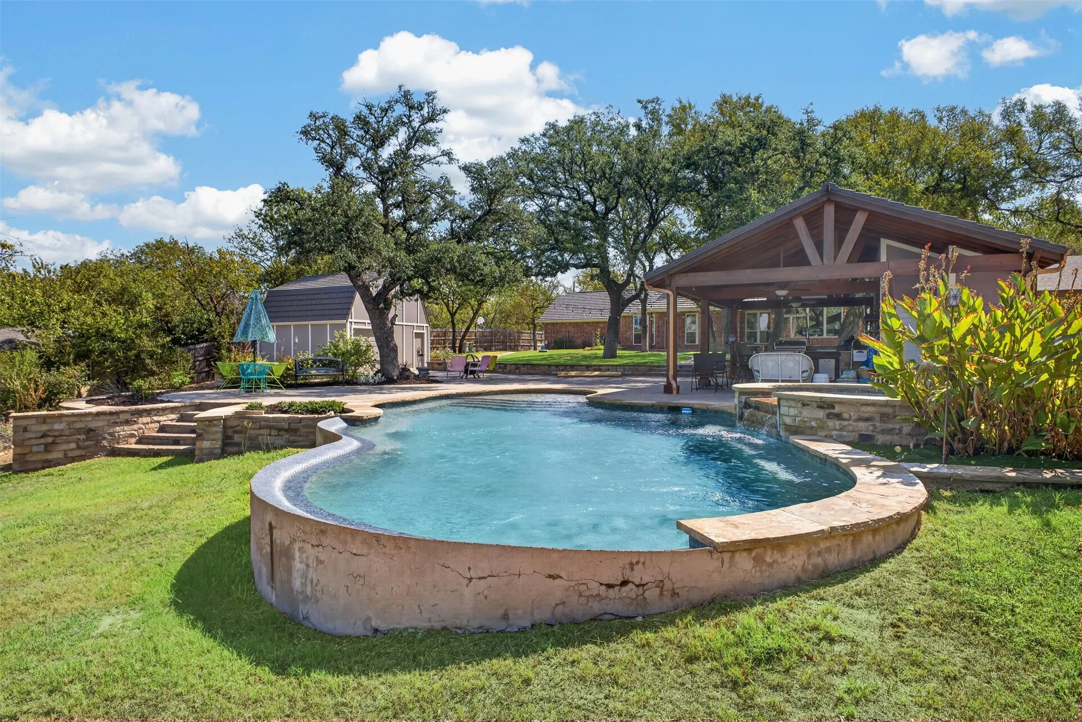 Single Family Residence For Sale in Tarrant County , 9470 Lechner Road, Fort Worth, Texas 76179, 4 Bedroom, 3 Bathroom, 2 Garage spaces, 2,941 Sqft, built in 1996, mls#21385832, Real Estate Agent in Fort Worth, Homes For Sale in Tarrant county, Homes For Sale in Fort Worth, Realtor in Fort Worth Texas, Real Estate Brokerage Independent Realty Texas, Luminita Cordes Realtor