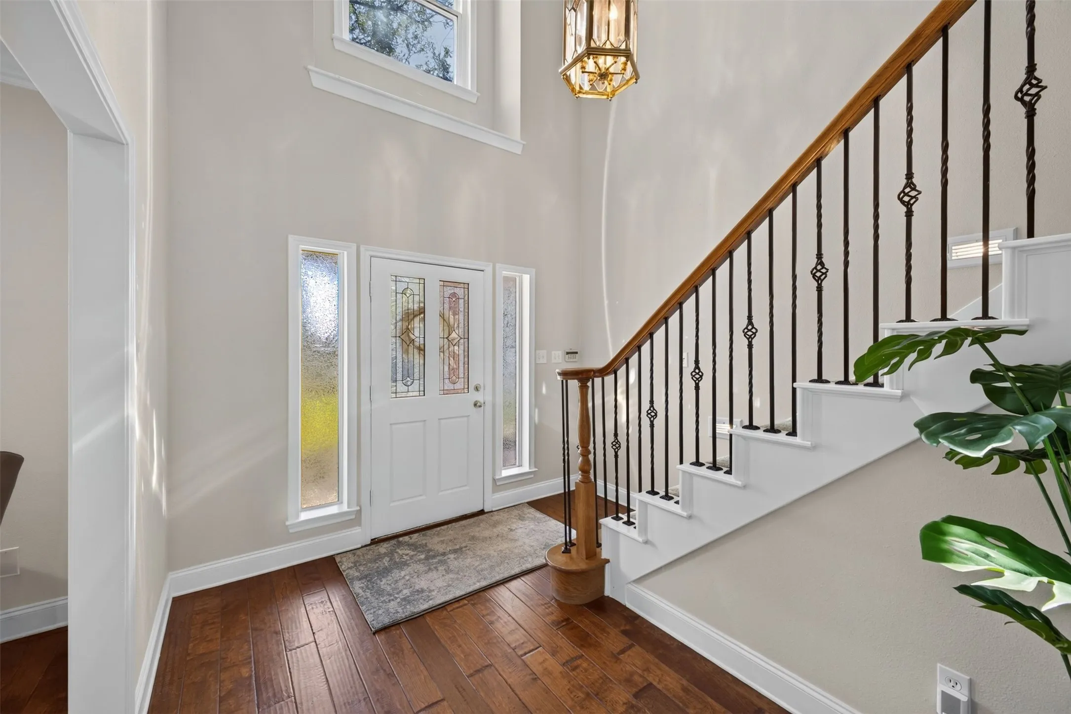 Single Family Residence For Sale in Tarrant County , 9470 Lechner Road, Fort Worth, Texas 76179, 4 Bedroom, 3 Bathroom, 2 Garage spaces, 2,941 Sqft, built in 1996, mls#21385832, Real Estate Agent in Fort Worth, Homes For Sale in Tarrant county, Homes For Sale in Fort Worth, Realtor in Fort Worth Texas, Real Estate Brokerage Independent Realty Texas, Luminita Cordes Realtor