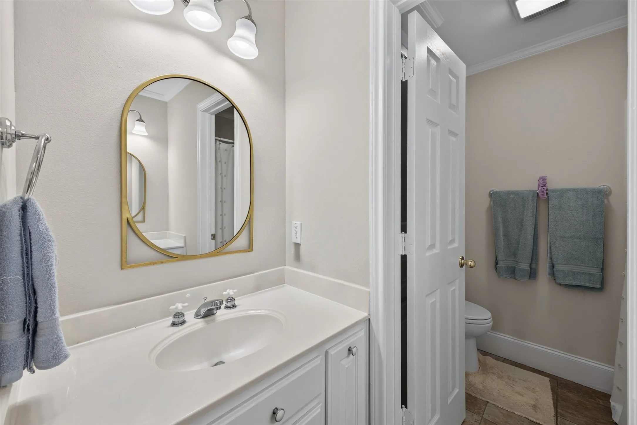 Single Family Residence For Sale in Tarrant County , 9470 Lechner Road, Fort Worth, Texas 76179, 4 Bedroom, 3 Bathroom, 2 Garage spaces, 2,941 Sqft, built in 1996, mls#21385832, Real Estate Agent in Fort Worth, Homes For Sale in Tarrant county, Homes For Sale in Fort Worth, Realtor in Fort Worth Texas, Real Estate Brokerage Independent Realty Texas, Luminita Cordes Realtor