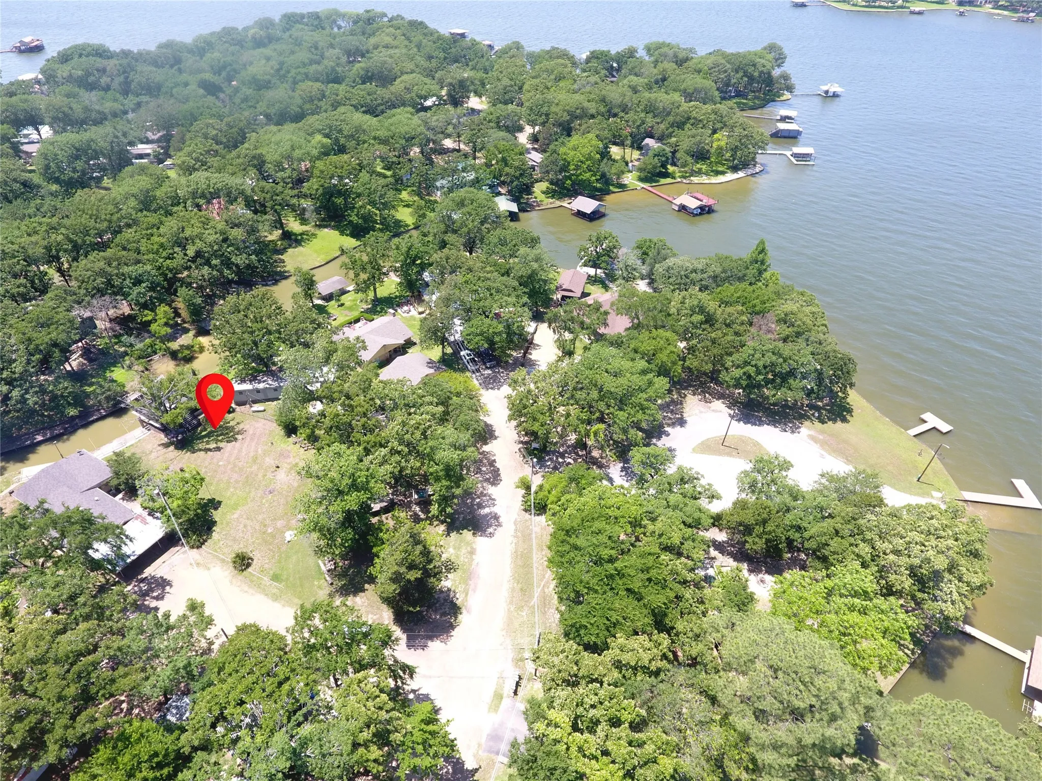 Unimproved Land For Sale in Henderson County , 109 N Bay Circle, Mabank, Texas 75156, 0, 0, Garage spaces, 0 Sqft, built in 2025, mls#21393014, Real Estate Agent in Mabank, Homes For Sale in Henderson county, Homes For Sale in Mabank, Realtor in Mabank Texas, Real Estate Brokerage Independent Realty Texas, Luminita Cordes Realtor