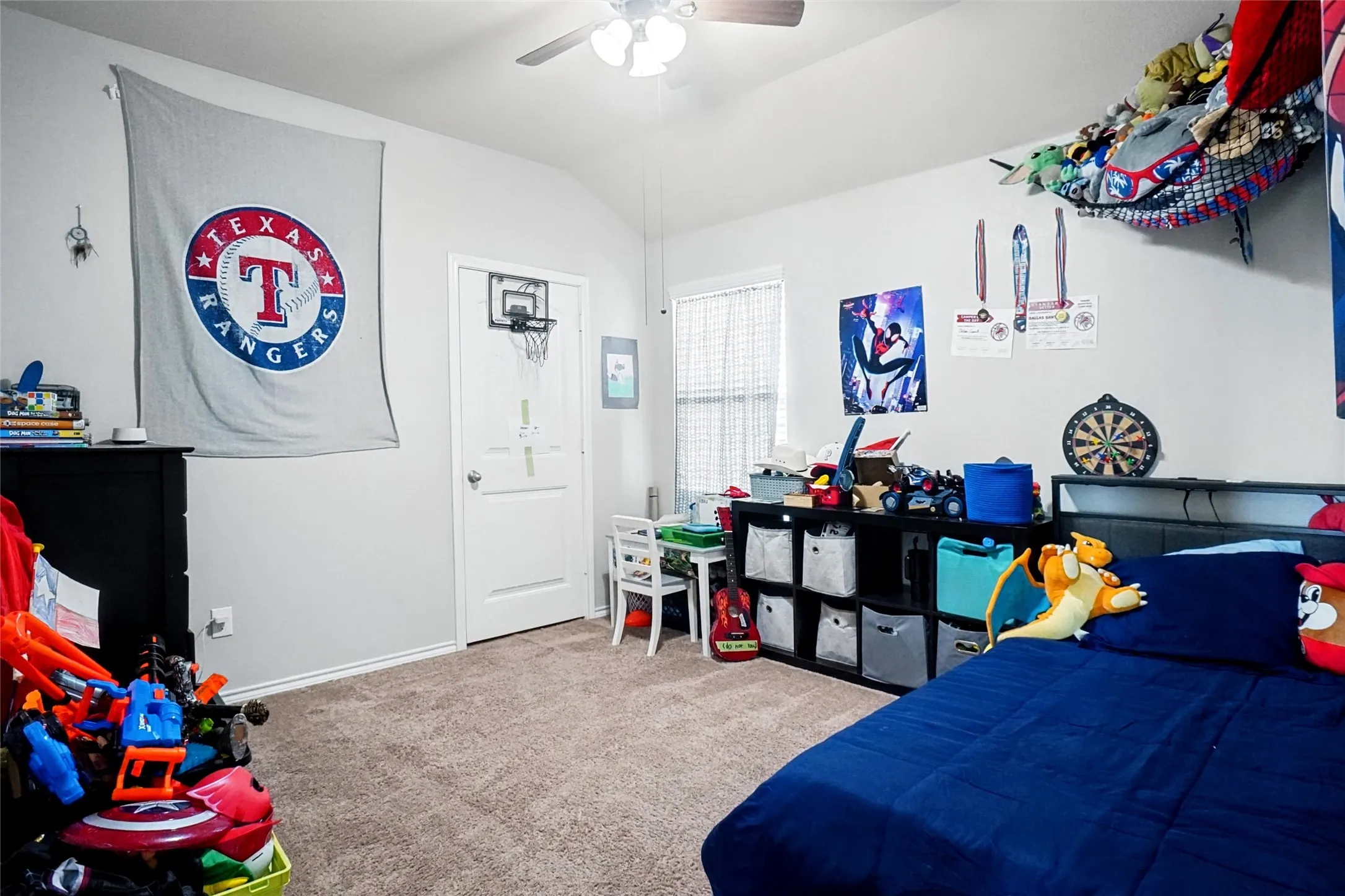 Single Family Residence For Sale in Denton County , 322 Chestnut Lane, Ponder, Texas 76259, 3 Bedroom, 3 Bathroom, 2 Garage spaces, 2,415 Sqft, built in 2016, mls#21391527, Real Estate Agent in Ponder, Homes For Sale in Denton county, Homes For Sale in Ponder, Realtor in Ponder Texas, Real Estate Brokerage Independent Realty Texas, Luminita Cordes Realtor