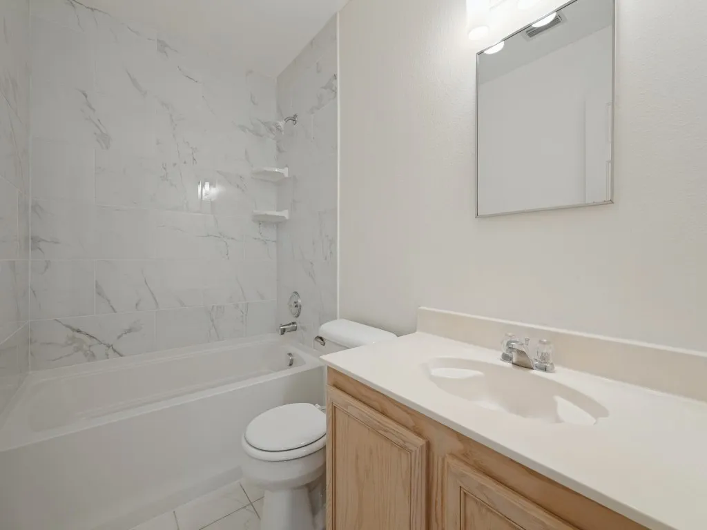 Single Family Residence For Sale in Collin County , 605 Rocky Springs Drive, Mc Kinney, Texas 75071, 3 Bedroom, 2 Bathroom, 2 Garage spaces, 1,707 Sqft, built in 2004, mls#21393798, Real Estate Agent in Mc Kinney, Homes For Sale in Collin county, Homes For Sale in Mc Kinney, Realtor in Mc Kinney Texas, Real Estate Brokerage Independent Realty Texas, Luminita Cordes Realtor