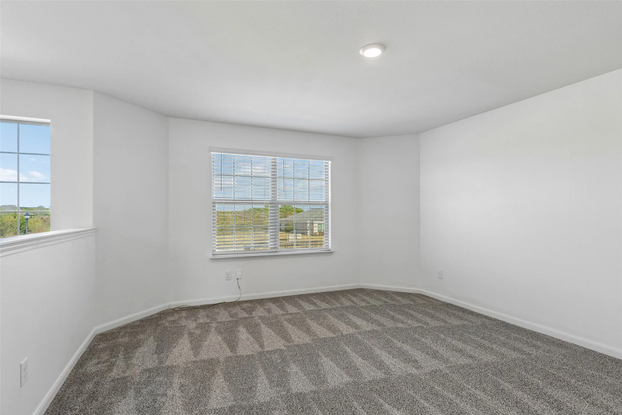 Single Family Residence For Sale in Dallas County , 618 Arlington Park Court, Seagoville, Texas 75159, 4 Bedroom, 3 Bathroom, 2 Garage spaces, 2,587 Sqft, built in 2021, mls#21393822, Real Estate Agent in Seagoville, Homes For Sale in Dallas county, Homes For Sale in Seagoville, Realtor in Seagoville Texas, Real Estate Brokerage Independent Realty Texas, Luminita Cordes Realtor