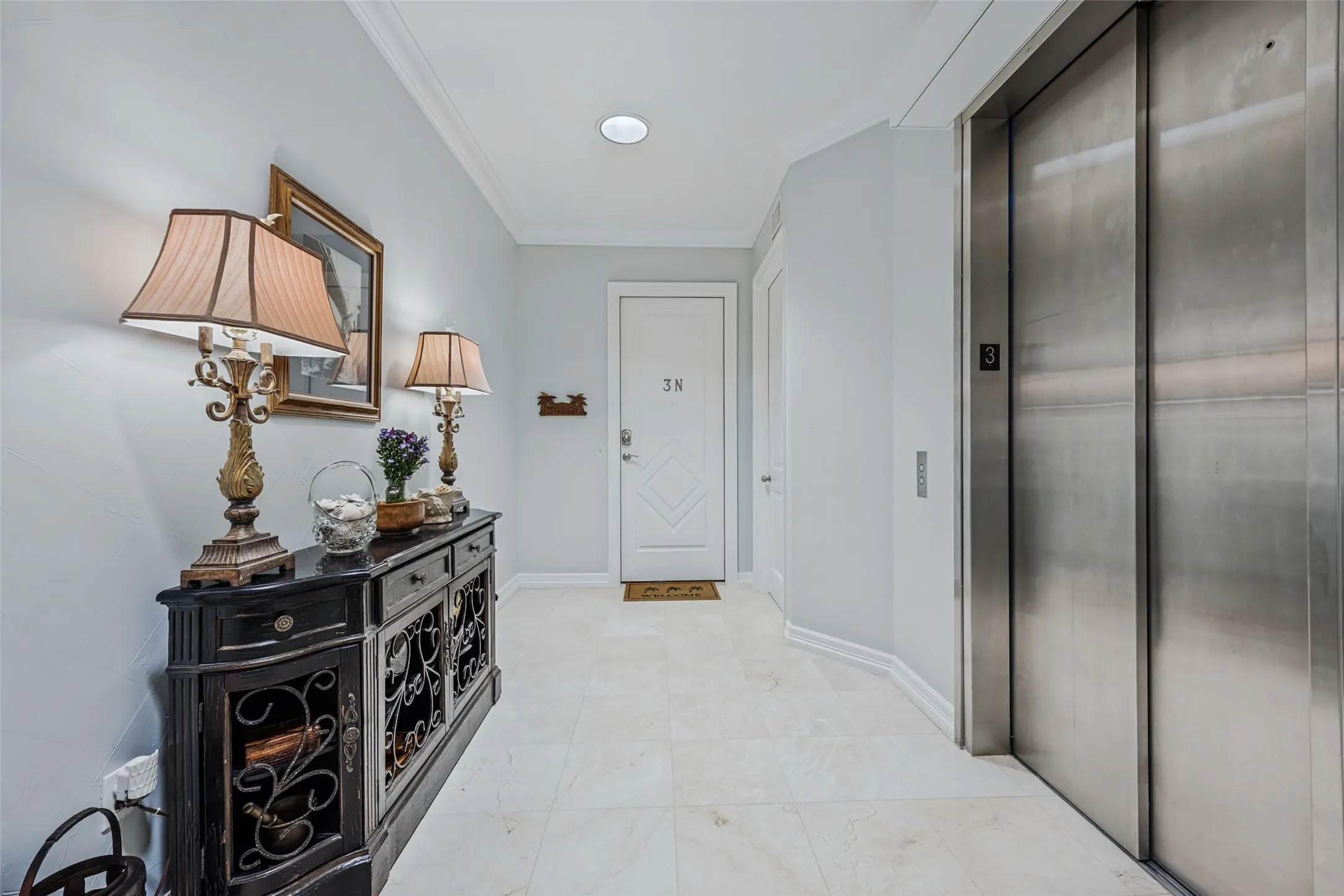 Condominium For Sale in Grayson County , 101 Diamond Pointe Loop 3N, Denison, Texas 75020, 3 Bedroom, 2 Bathroom, 2 Garage spaces, 2,180 Sqft, built in 2002, mls#21385730, Real Estate Agent in Denison, Homes For Sale in Grayson county, Homes For Sale in Denison, Realtor in Denison Texas, Real Estate Brokerage Independent Realty Texas, Luminita Cordes Realtor