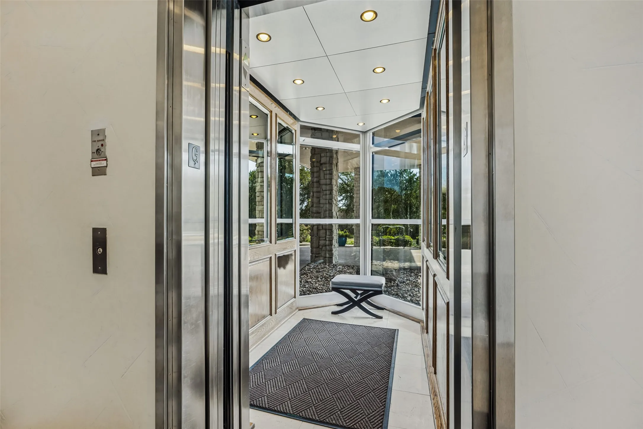 Building Elevator