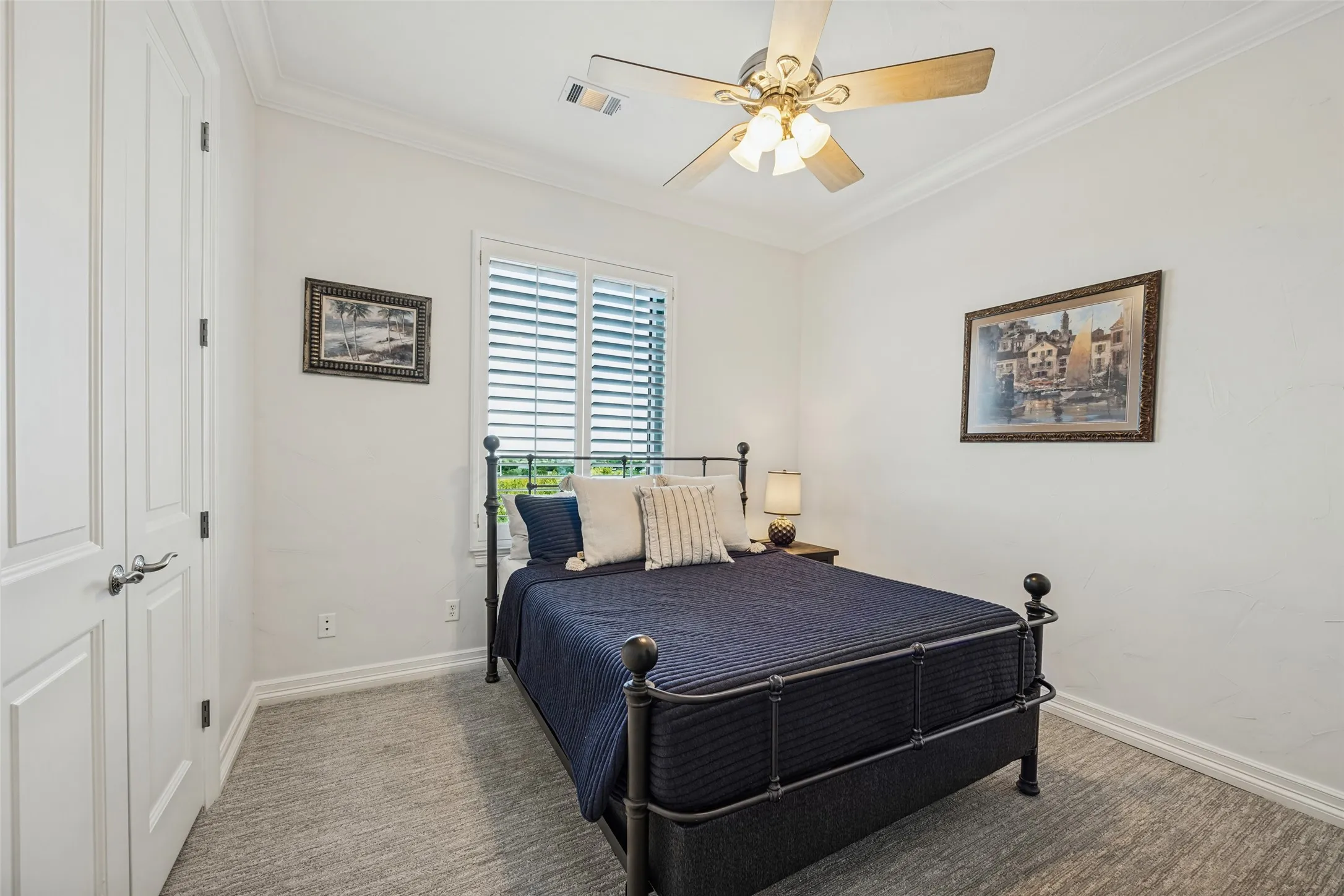 Condominium For Sale in Grayson County , 101 Diamond Pointe Loop 3N, Denison, Texas 75020, 3 Bedroom, 2 Bathroom, 2 Garage spaces, 2,180 Sqft, built in 2002, mls#21385730, Real Estate Agent in Denison, Homes For Sale in Grayson county, Homes For Sale in Denison, Realtor in Denison Texas, Real Estate Brokerage Independent Realty Texas, Luminita Cordes Realtor
