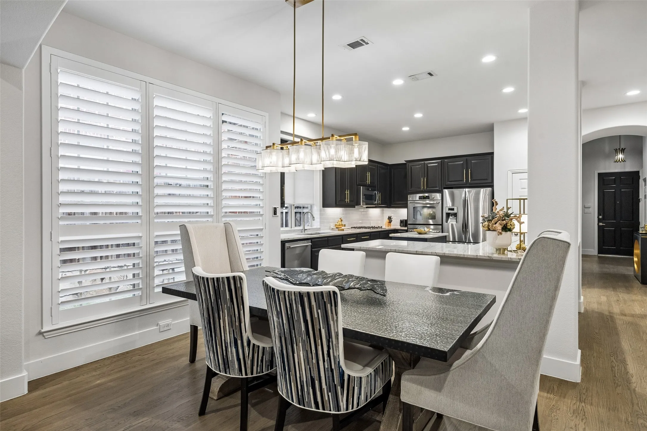 Single Family Residence For Sale in Collin County , 3448 Estes Park Lane, Mc Kinney, Texas 75070, 4 Bedroom, 3 Bathroom, 2 Garage spaces, 2,648 Sqft, built in 2008, mls#21387541, Real Estate Agent in Mc Kinney, Homes For Sale in Collin county, Homes For Sale in Mc Kinney, Realtor in Mc Kinney Texas, Real Estate Brokerage Independent Realty Texas, Luminita Cordes Realtor