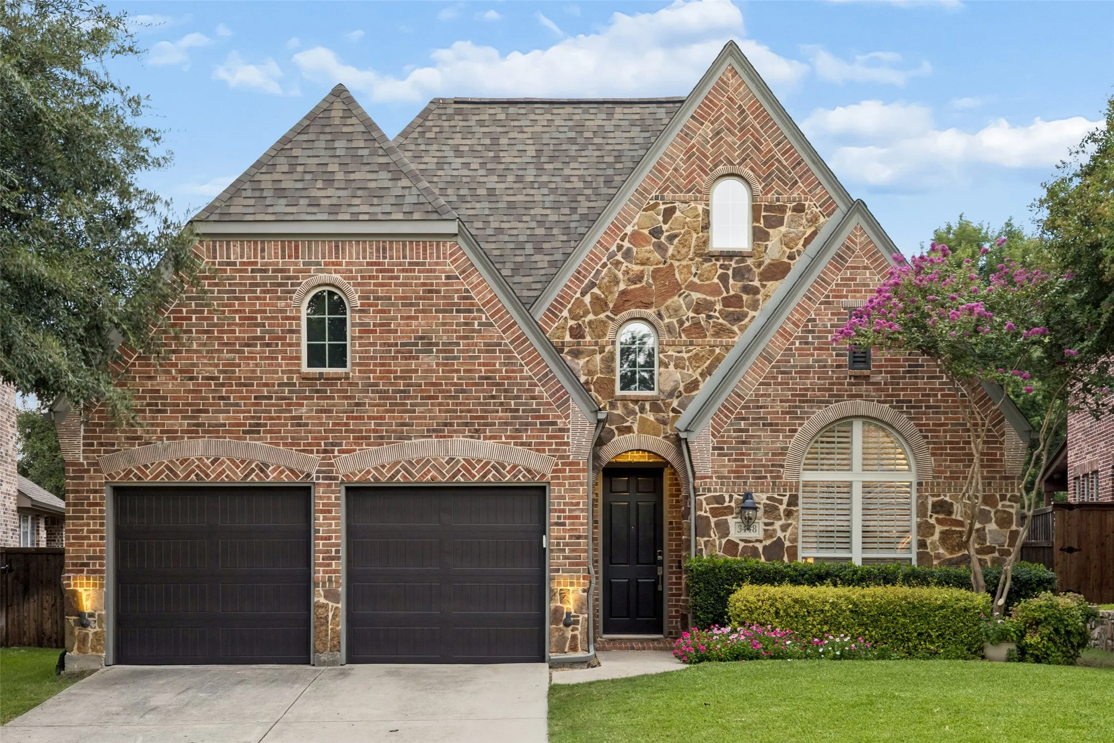 Single Family Residence For Sale