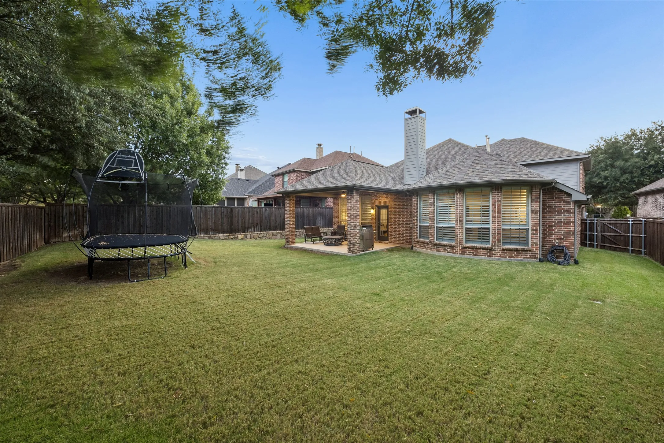 Single Family Residence For Sale in Collin County , 3448 Estes Park Lane, Mc Kinney, Texas 75070, 4 Bedroom, 3 Bathroom, 2 Garage spaces, 2,648 Sqft, built in 2008, mls#21387541, Real Estate Agent in Mc Kinney, Homes For Sale in Collin county, Homes For Sale in Mc Kinney, Realtor in Mc Kinney Texas, Real Estate Brokerage Independent Realty Texas, Luminita Cordes Realtor