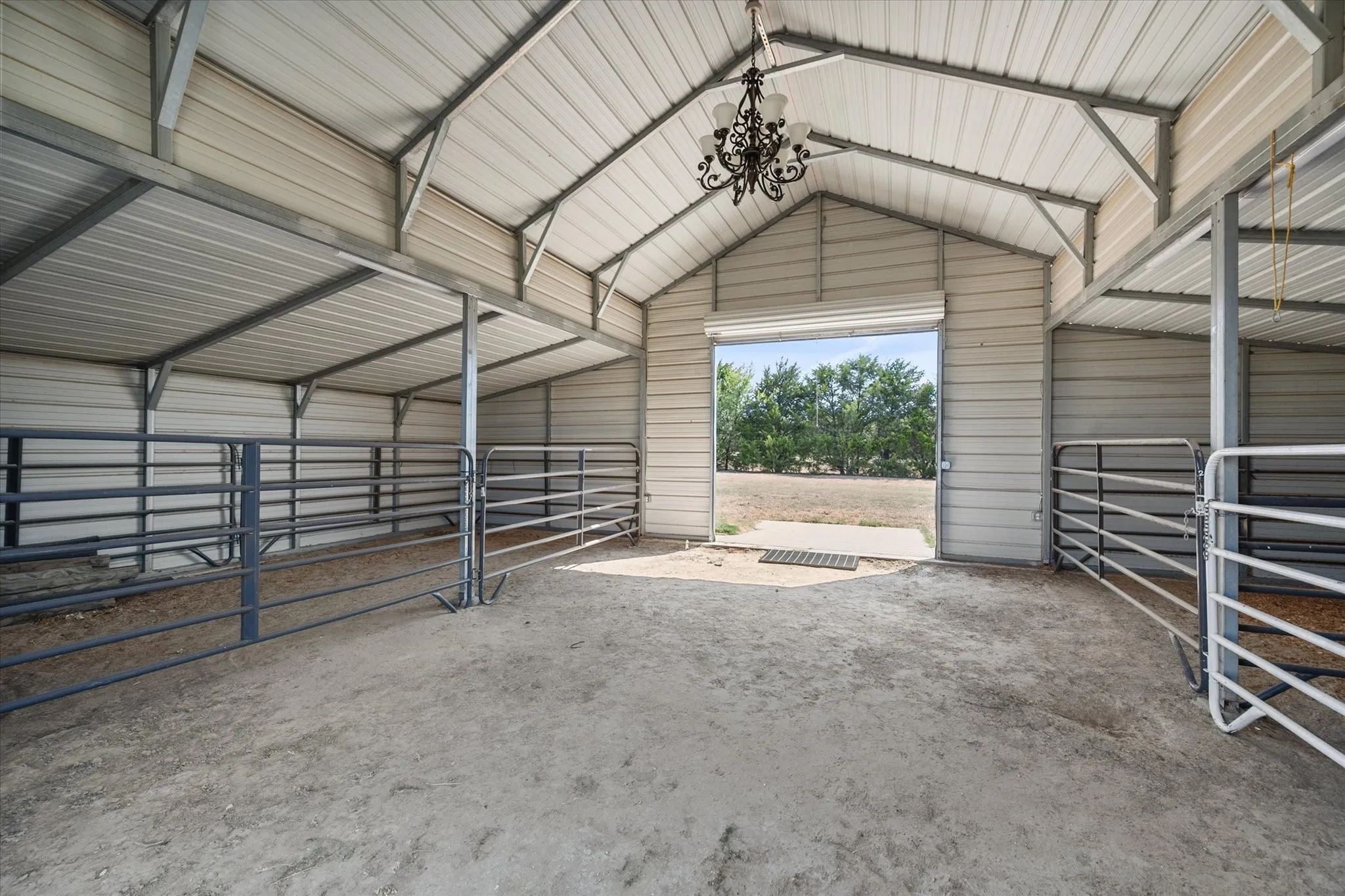Single Family Residence For Sale in Rockwall County , 2705 Rolling Meadows Drive, Rockwall, Texas 75087, 4 Bedroom, 5 Bathroom, 3 Garage spaces, 4,283 Sqft, built in 2006, mls#21391697, Real Estate Agent in Rockwall, Homes For Sale in Rockwall county, Homes For Sale in Rockwall, Realtor in Rockwall Texas, Real Estate Brokerage Independent Realty Texas, Luminita Cordes Realtor