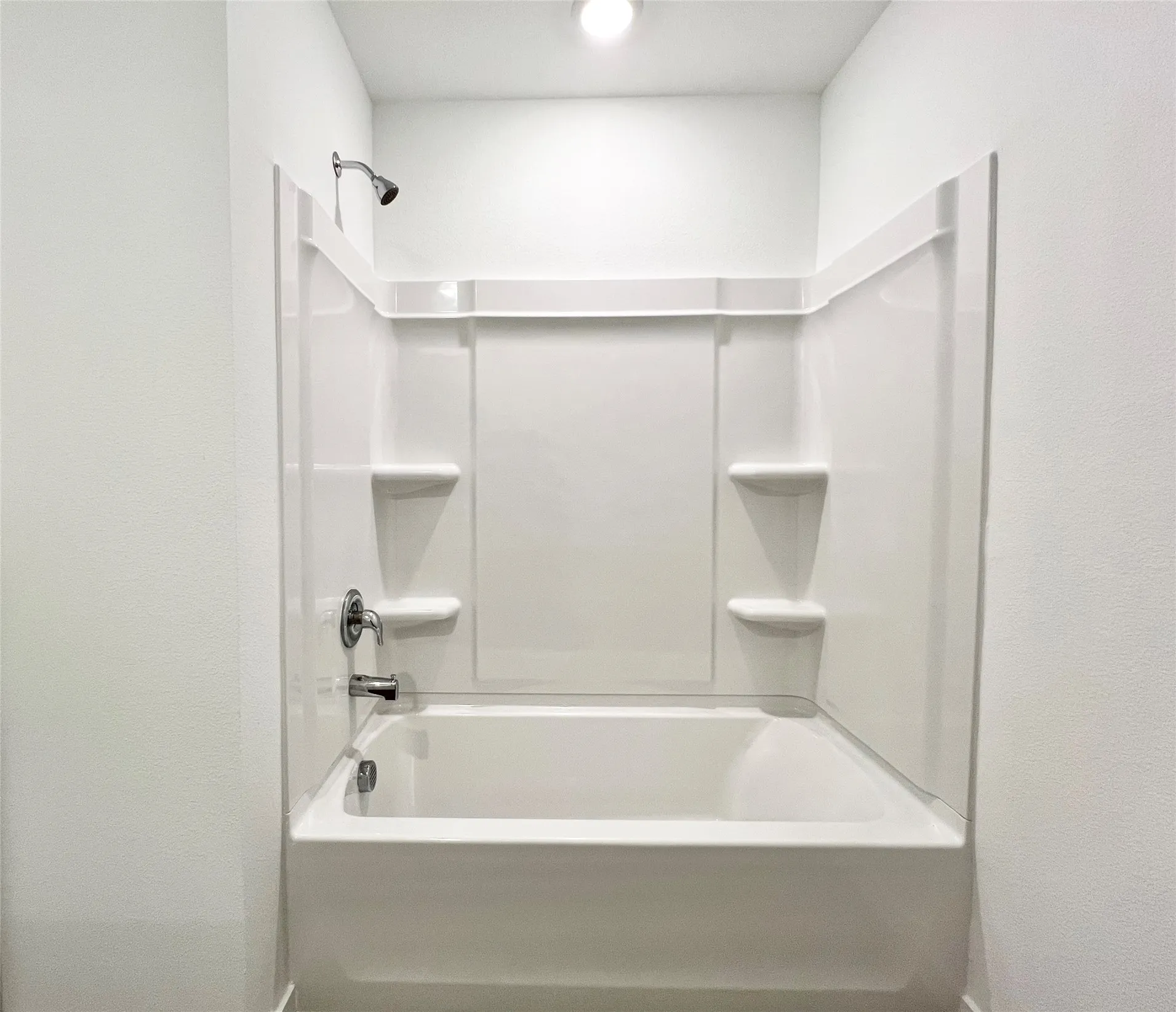Single Family Residence For Rent in Tarrant County , 4109 Drifters Bend Drive, Fort Worth, Texas 76036, 4 Bedroom, 2 Bathroom, 2 Garage spaces, 1,707 Sqft, built in 2025, mls#21393537, Real Estate Agent in Fort Worth, Homes For Rent in Tarrant county, Homes For Rent in Fort Worth, Realtor in Fort Worth Texas, Real Estate Brokerage Independent Realty Texas, Luminita Cordes Realtor