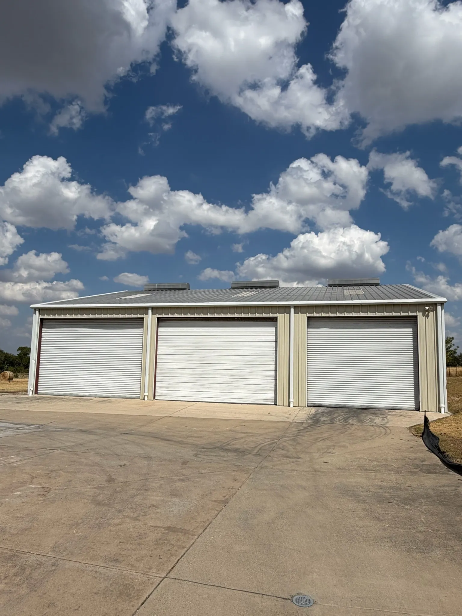Warehouse For Rent