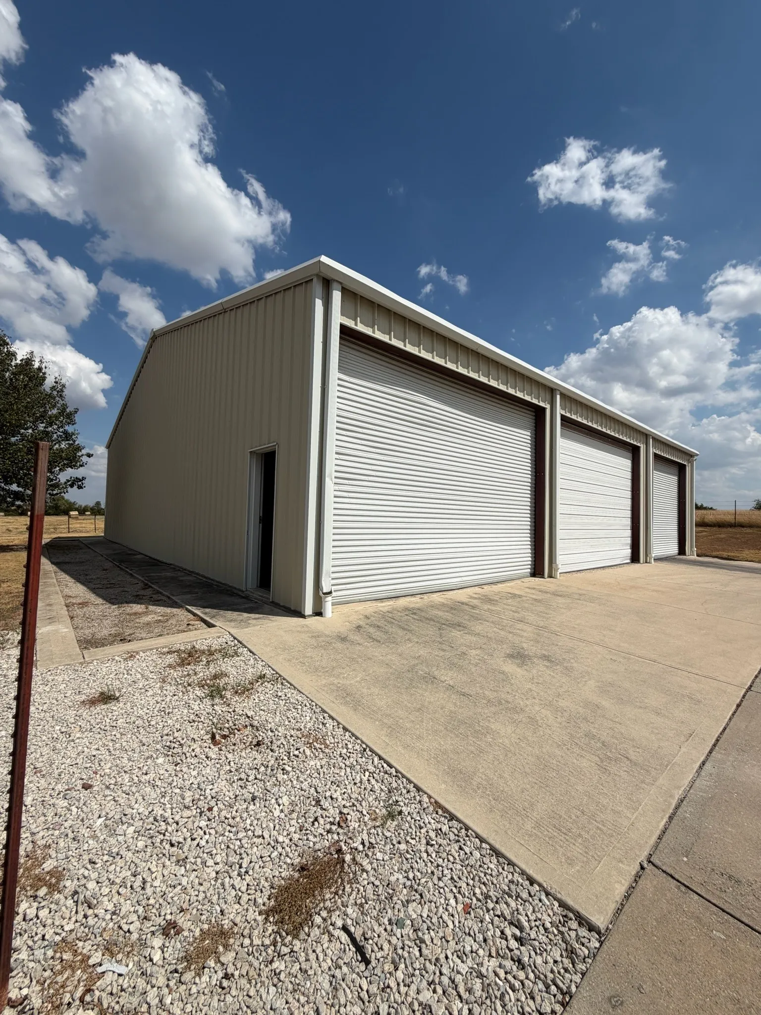 Warehouse For Rent in Collin County , 6600 W Fm 455, Weston, Texas 75009, 0, 0, Garage spaces, 0 Sqft, built in 2010, mls#21393564, Real Estate Agent in Weston, Homes For Rent in Collin county, Homes For Rent in Weston, Realtor in Weston Texas, Real Estate Brokerage Independent Realty Texas, Luminita Cordes Realtor