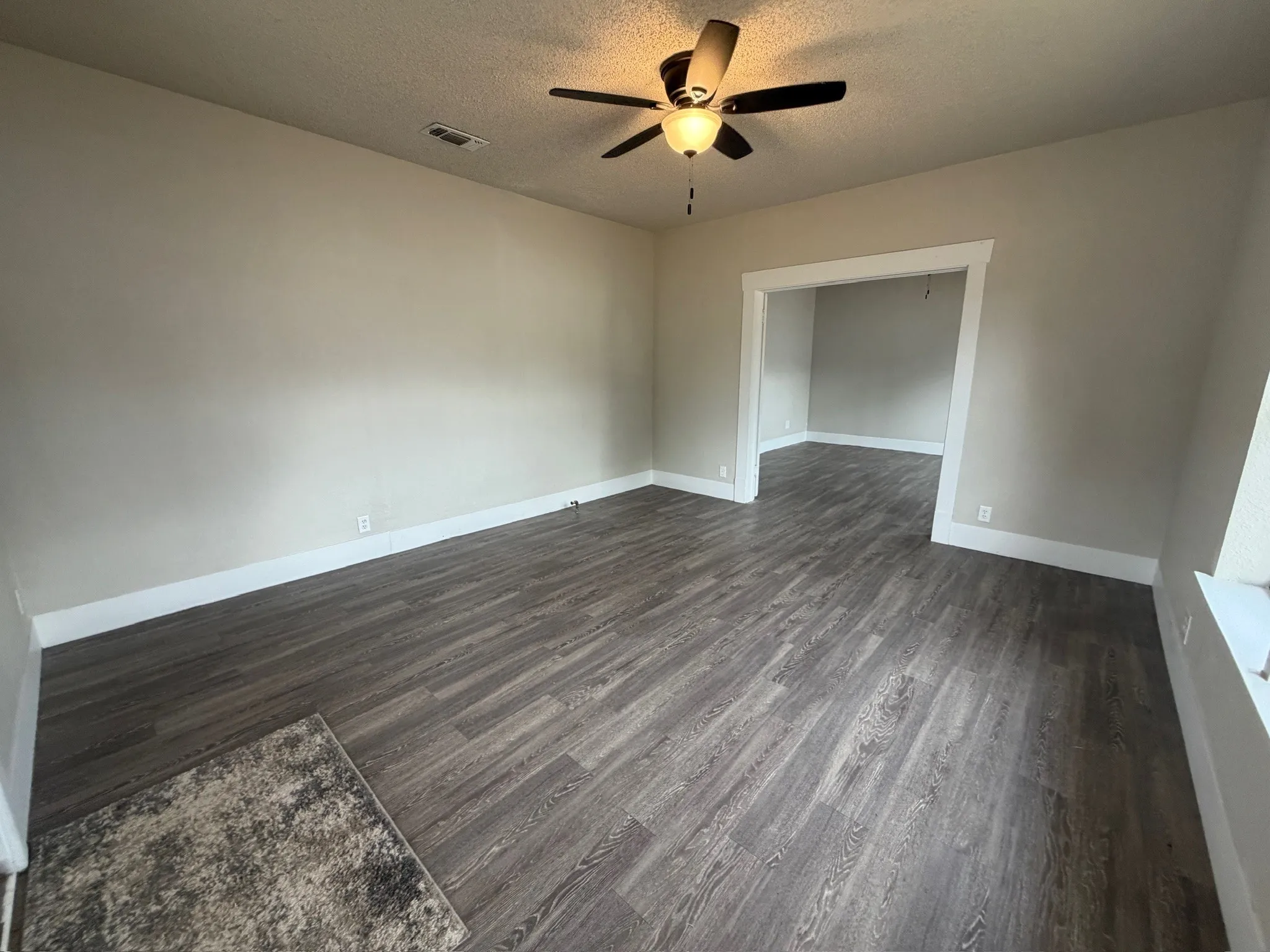 Single Family Residence For Sale in Eastland County , 1105 W Main Street, Eastland, Texas 76448, 2 Bedroom, 1 Bathroom, Garage spaces, 1,120 Sqft, built in 1945, mls#21393114, Real Estate Agent in Eastland, Homes For Sale in Eastland county, Homes For Sale in Eastland, Realtor in Eastland Texas, Real Estate Brokerage Independent Realty Texas, Luminita Cordes Realtor