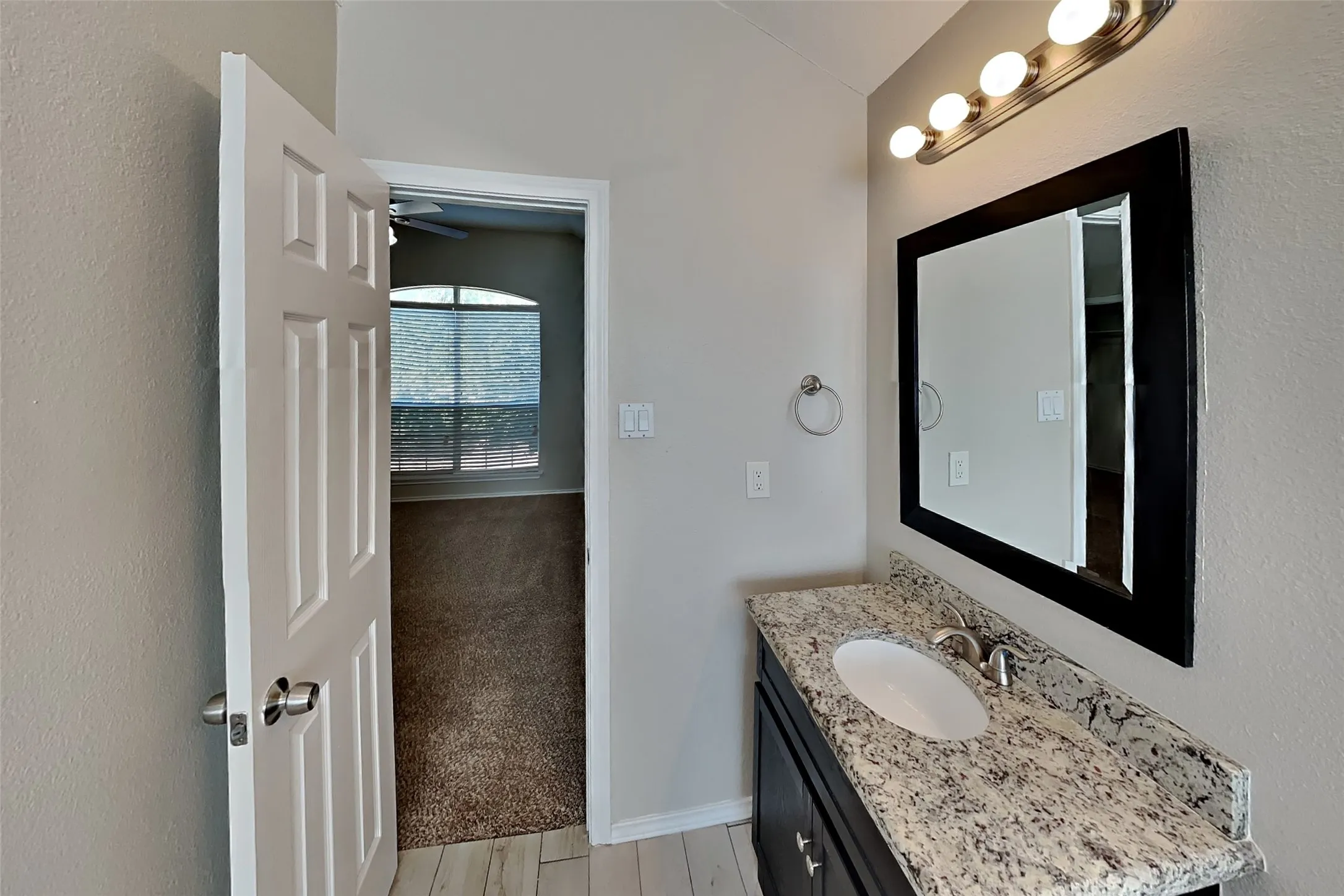 Single Family Residence For Rent in Collin County , 7680 Tournament Road, Frisco, Texas 75035, 3 Bedroom, 3 Bathroom, 2 Garage spaces, 2,262 Sqft, built in 1994, mls#21393849, Real Estate Agent in Frisco, Homes For Rent in Collin county, Homes For Rent in Frisco, Realtor in Frisco Texas, Real Estate Brokerage Independent Realty Texas, Luminita Cordes Realtor