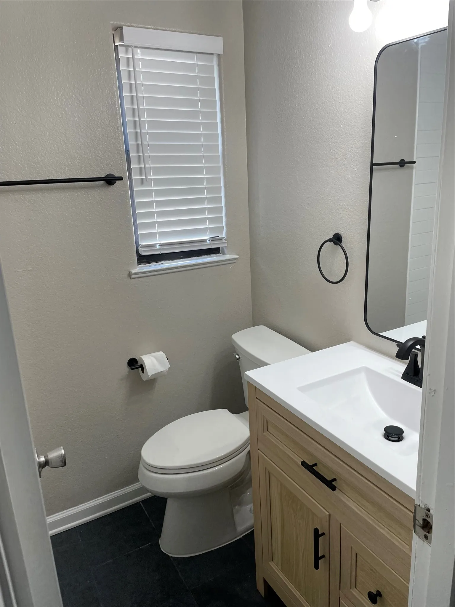 Single Family Residence For Rent in Dallas County , 119 Nichols Street, Irving, Texas 75060, 3 Bedroom, 1 Bathroom, 2 Garage spaces, 1,289 Sqft, built in 1952, mls#21393866, Real Estate Agent in Irving, Homes For Rent in Dallas county, Homes For Rent in Irving, Realtor in Irving Texas, Real Estate Brokerage Independent Realty Texas, Luminita Cordes Realtor
