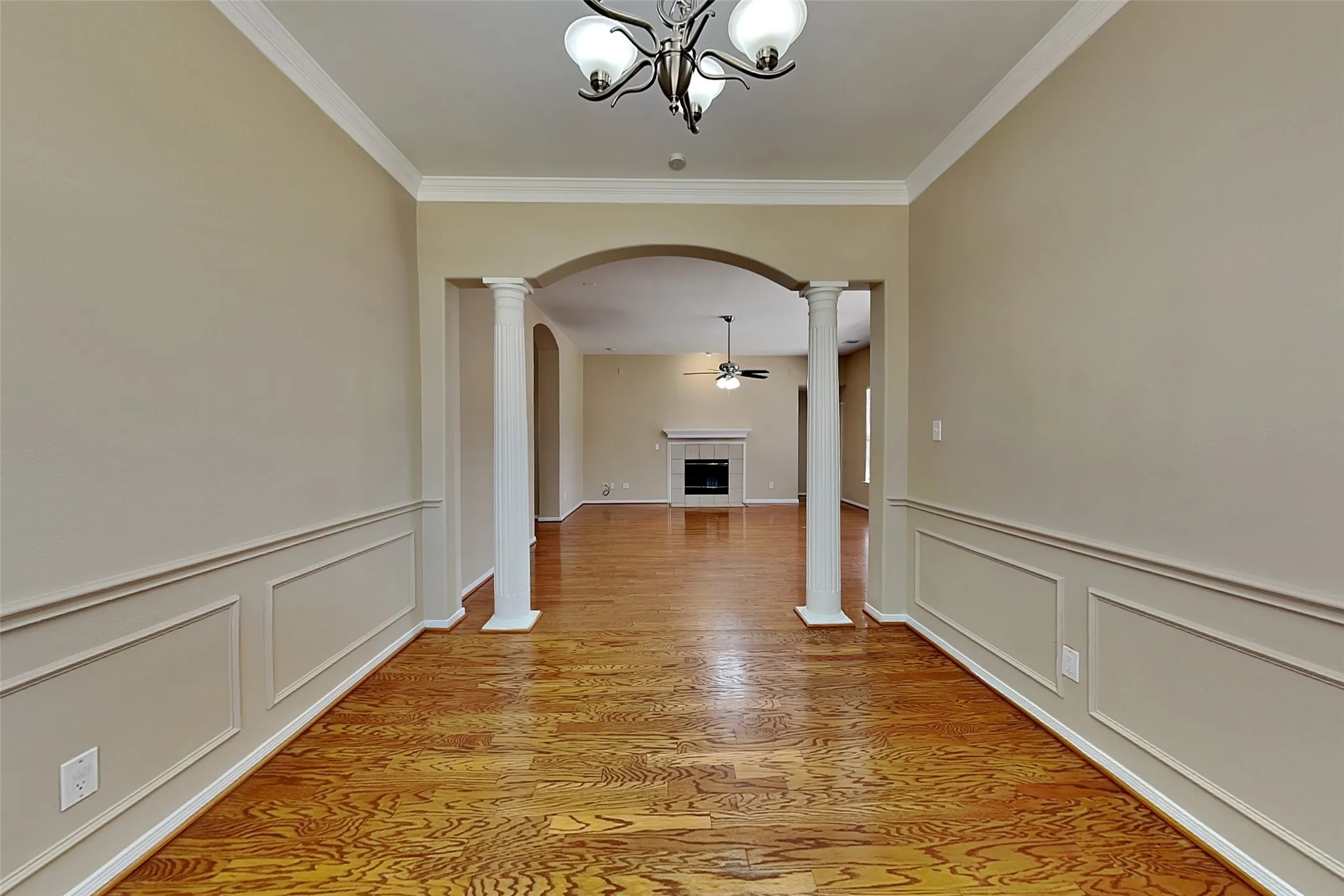 Single Family Residence For Rent in Tarrant County , 310 Village Trail Court, Trophy Club, Texas 76260, 4 Bedroom, 2 Bathroom, 2 Garage spaces, 2,275 Sqft, built in 1997, mls#21393869, Real Estate Agent in Trophy Club, Homes For Rent in Tarrant county, Homes For Rent in Trophy Club, Realtor in Trophy Club Texas, Real Estate Brokerage Independent Realty Texas, Luminita Cordes Realtor