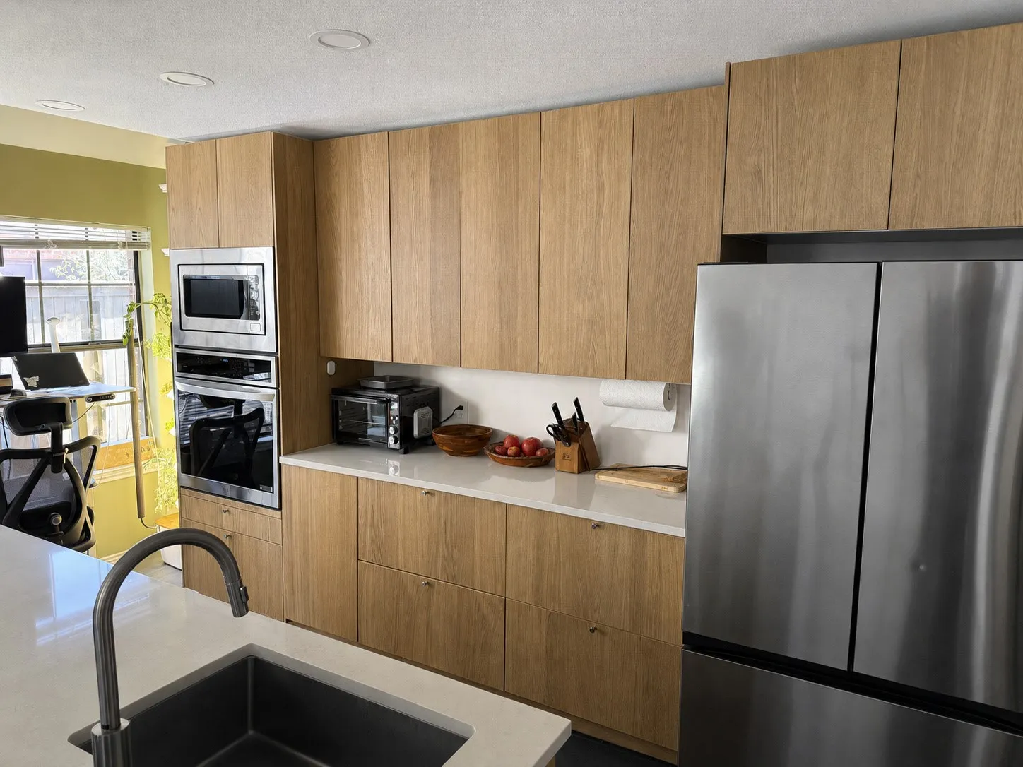 Condominium For Sale in Dallas County , 414 Santa Fe Trl 91, Irving, Texas 75063, 2 Bedroom, 3 Bathroom, 1 Garage spaces, 1,153 Sqft, built in 1986, mls#21389570, Real Estate Agent in Irving, Homes For Sale in Dallas county, Homes For Sale in Irving, Realtor in Irving Texas, Real Estate Brokerage Independent Realty Texas, Luminita Cordes Realtor