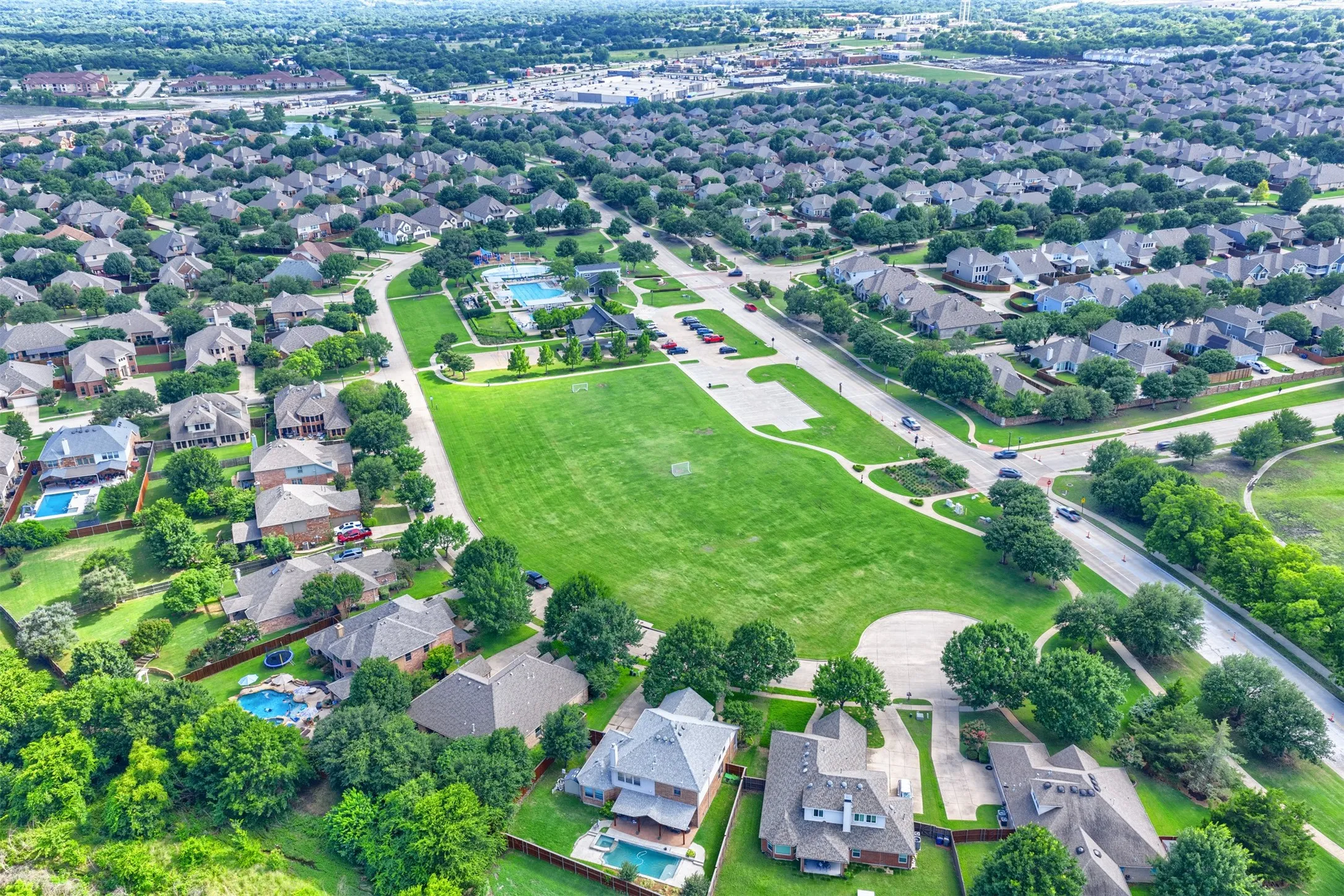 Single Family Residence For Sale in Collin County , 2603 Fritz Street, Melissa, Texas 75454, 4 Bedroom, 3 Bathroom, 2 Garage spaces, 3,106 Sqft, built in 2012, mls#21393326, Real Estate Agent in Melissa, Homes For Sale in Collin county, Homes For Sale in Melissa, Realtor in Melissa Texas, Real Estate Brokerage Independent Realty Texas, Luminita Cordes Realtor