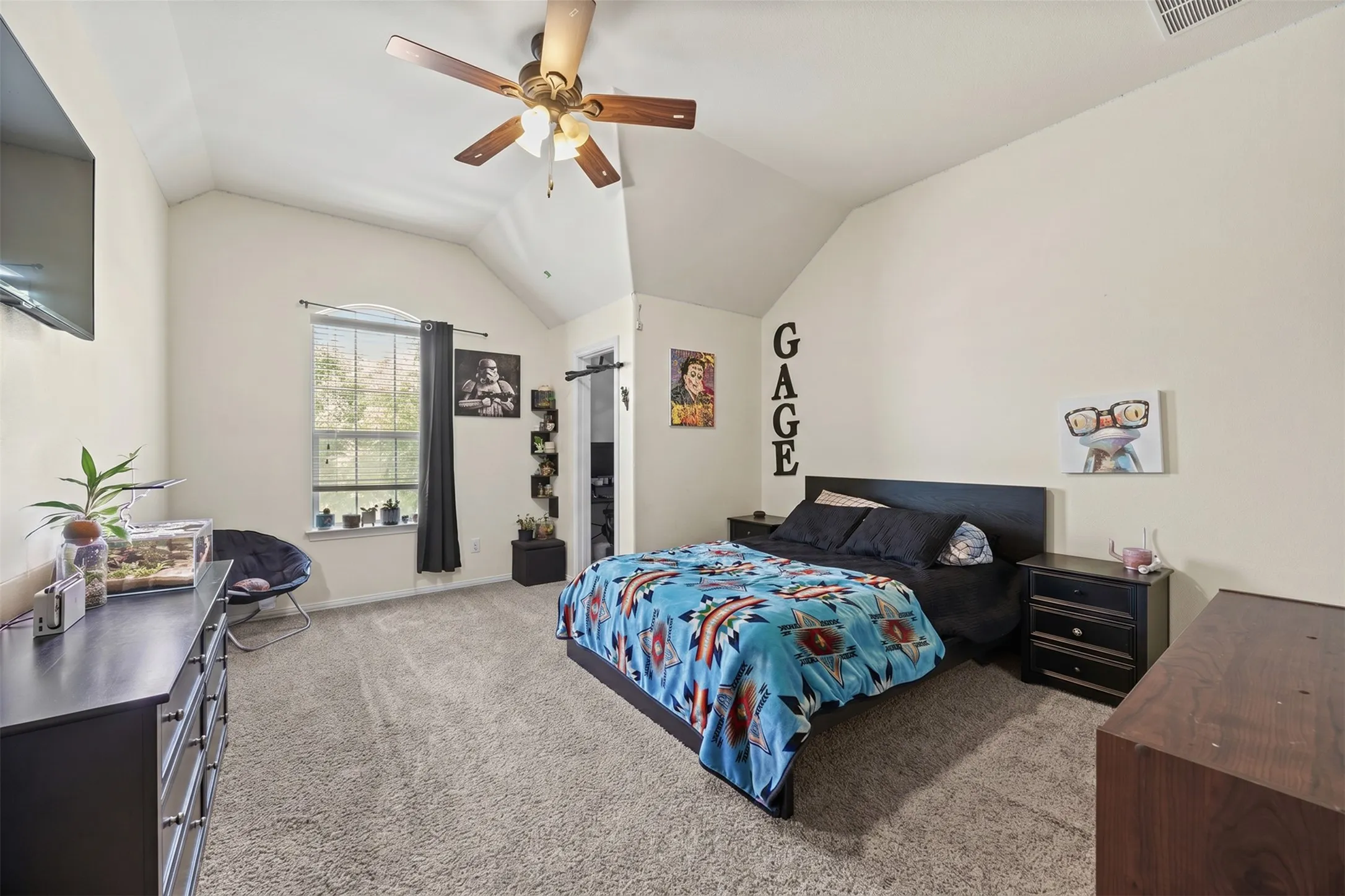 Single Family Residence For Sale in Collin County , 2603 Fritz Street, Melissa, Texas 75454, 4 Bedroom, 3 Bathroom, 2 Garage spaces, 3,106 Sqft, built in 2012, mls#21393326, Real Estate Agent in Melissa, Homes For Sale in Collin county, Homes For Sale in Melissa, Realtor in Melissa Texas, Real Estate Brokerage Independent Realty Texas, Luminita Cordes Realtor